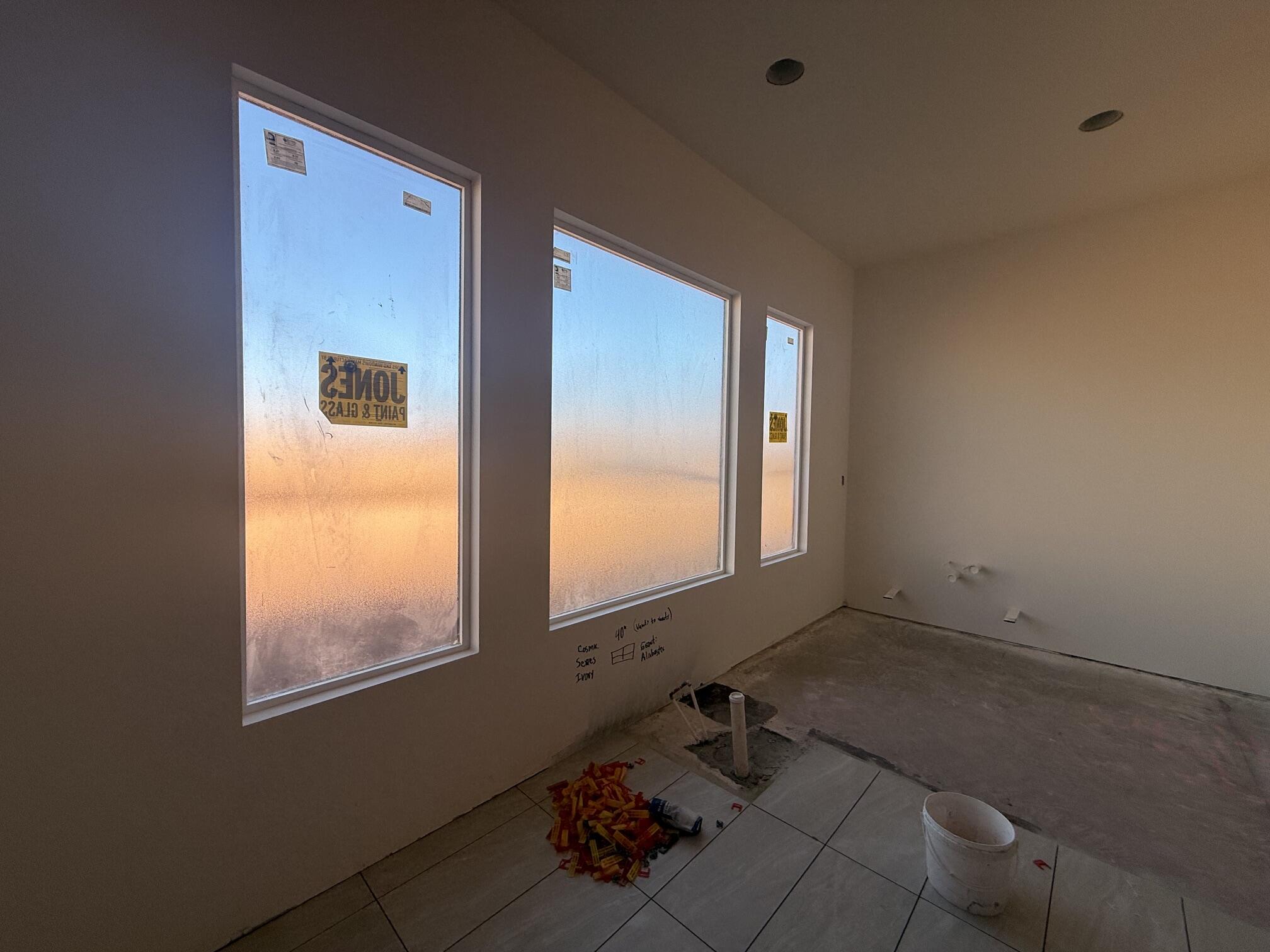ONYX VALLEY - Residential