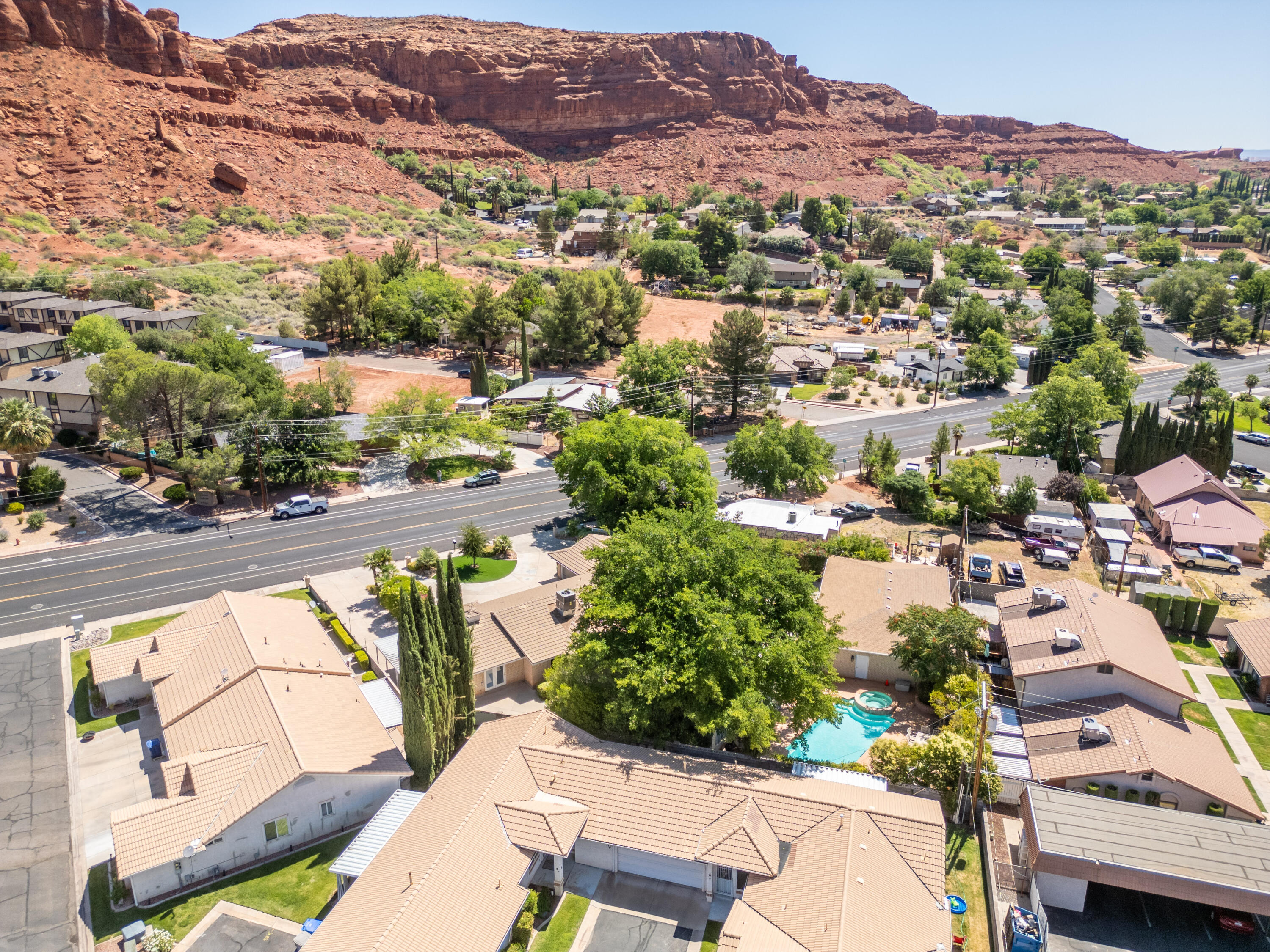 ST GEORGE TOWNSITE - Residential