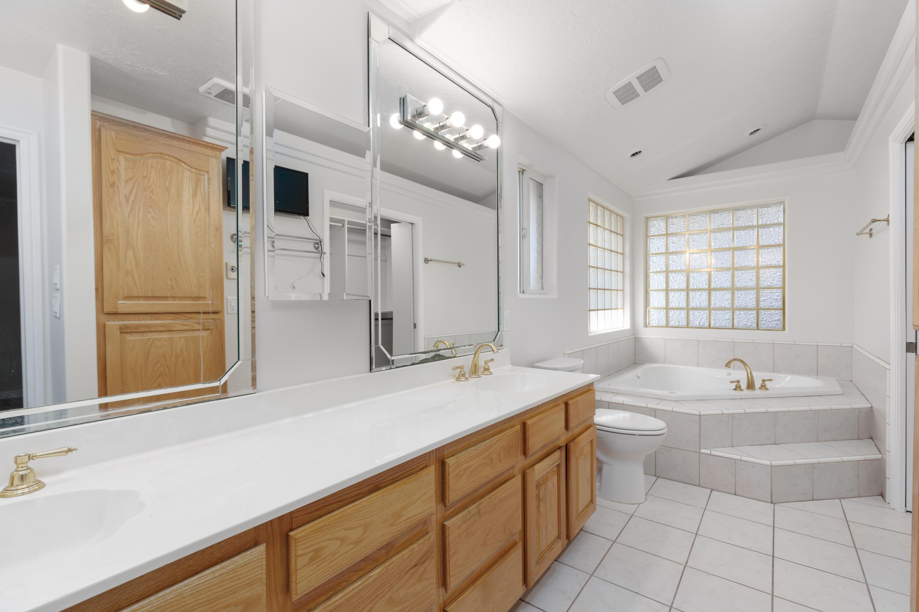 ST GEORGE TOWNSITE - Residential