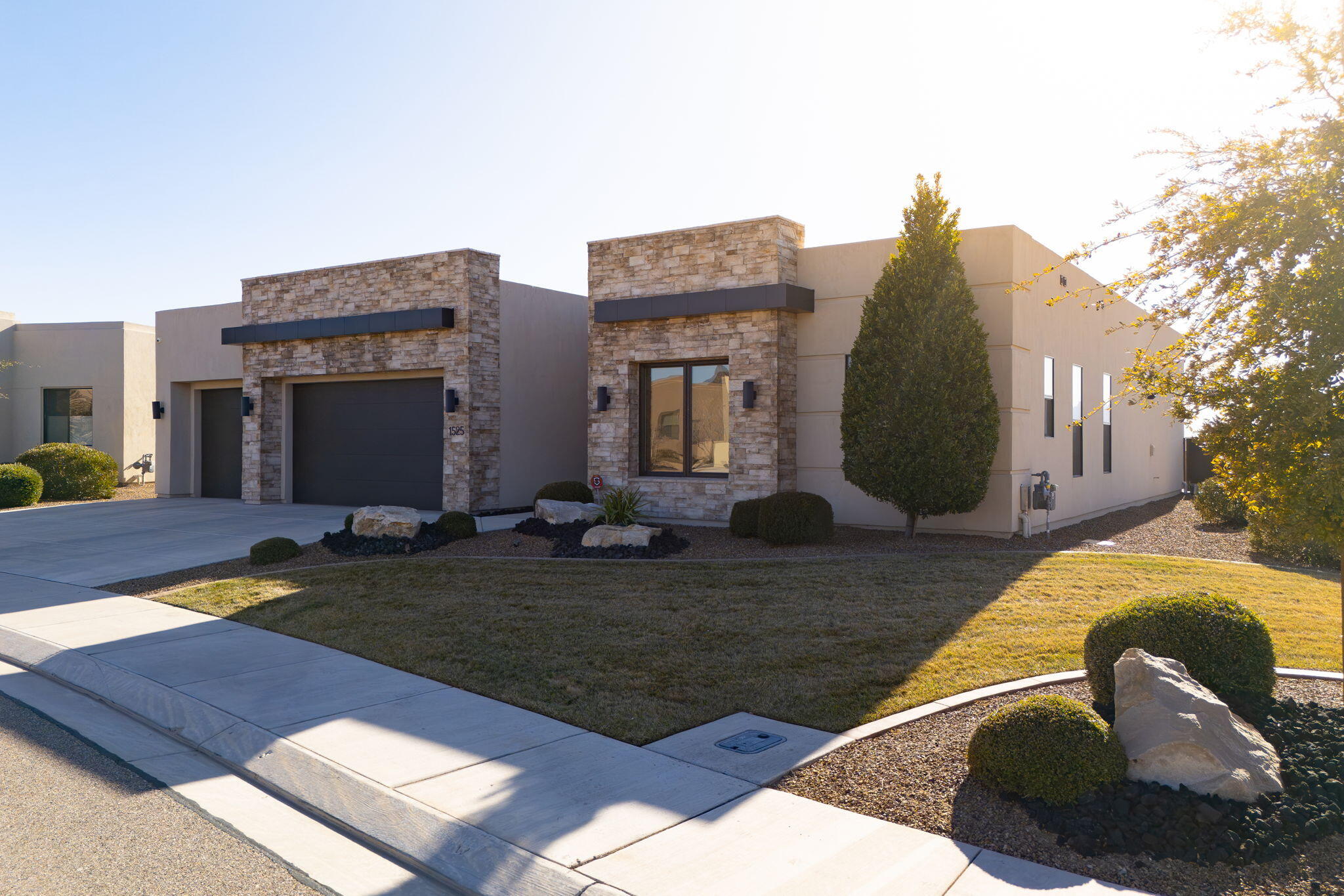 LEDGES OF SG POCKET MESA - Residential