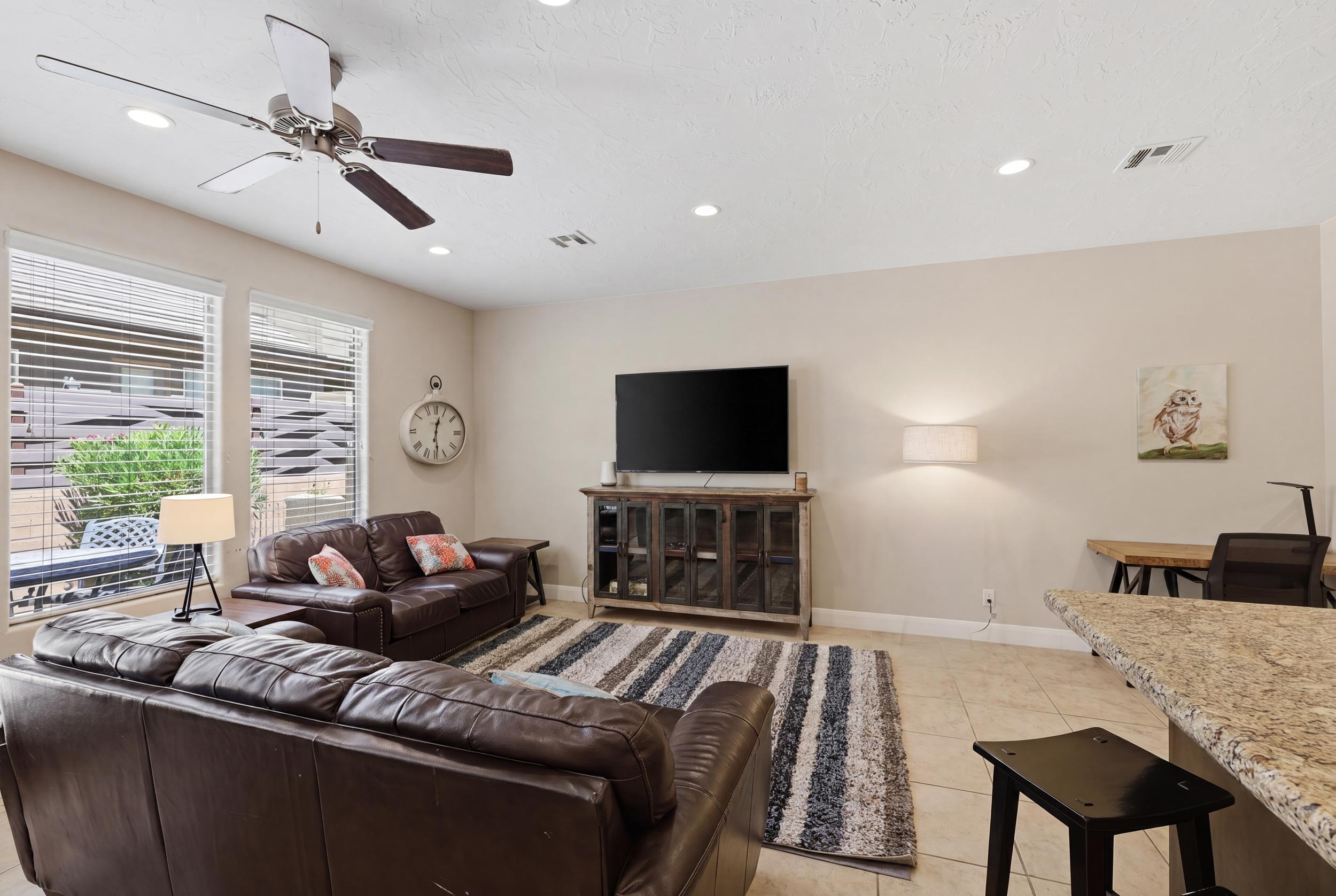 CORAL RIDGE TOWNHOMES - Residential