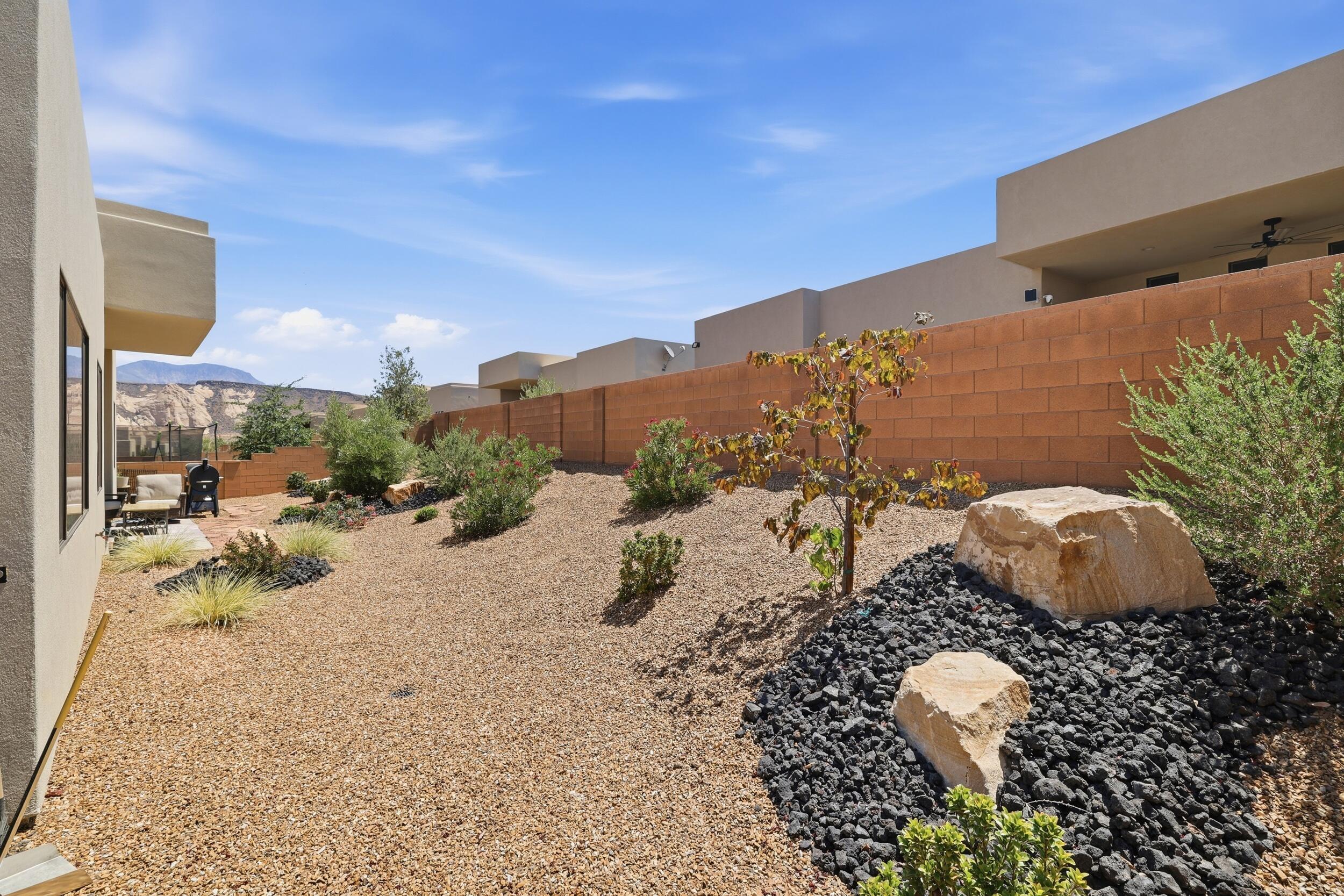 LEDGES OF SG POCKET MESA - Residential