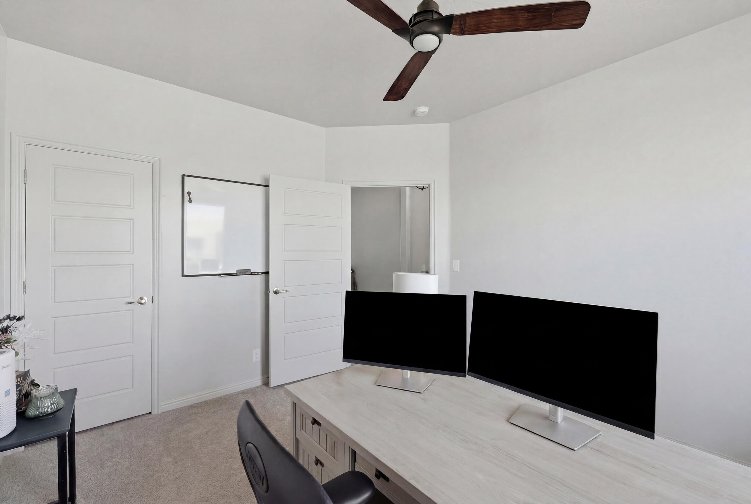 LEDGES OF SG POCKET MESA - Residential