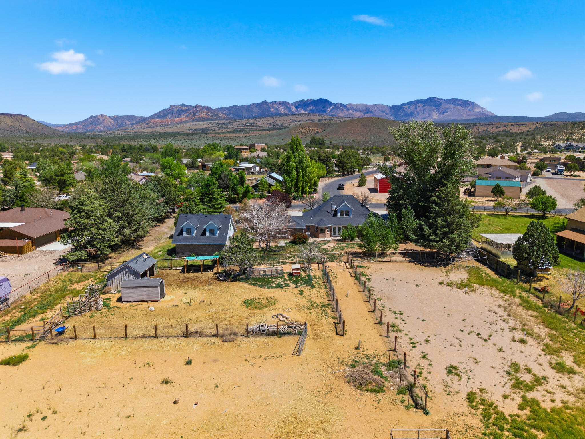 DAMMERON VALLEY FARMS - Residential