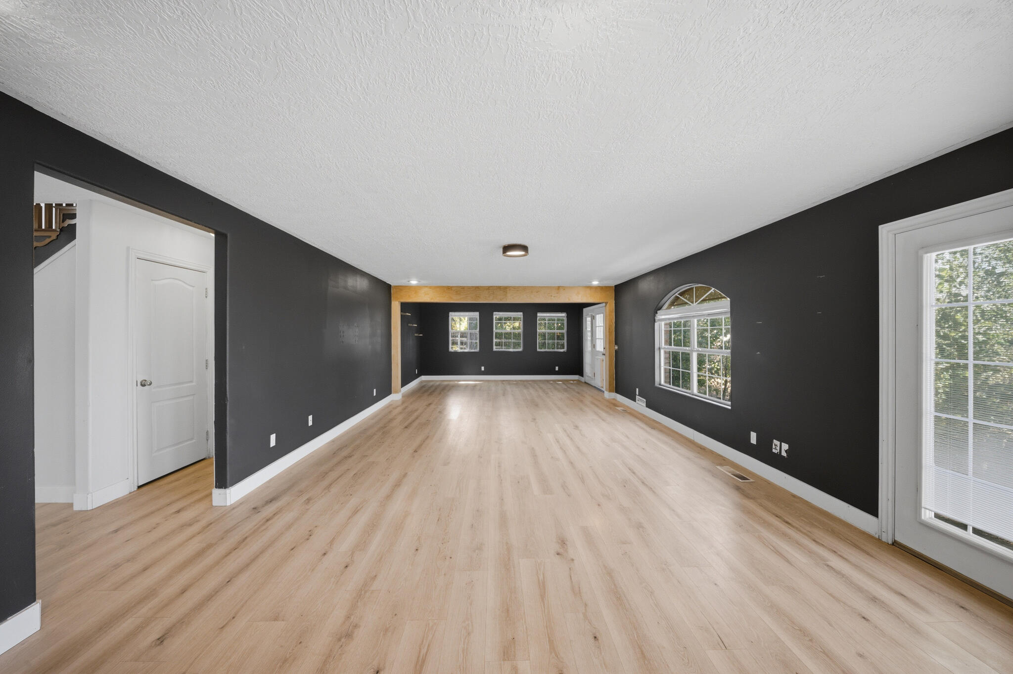 DAMMERON VALLEY FARMS - Residential