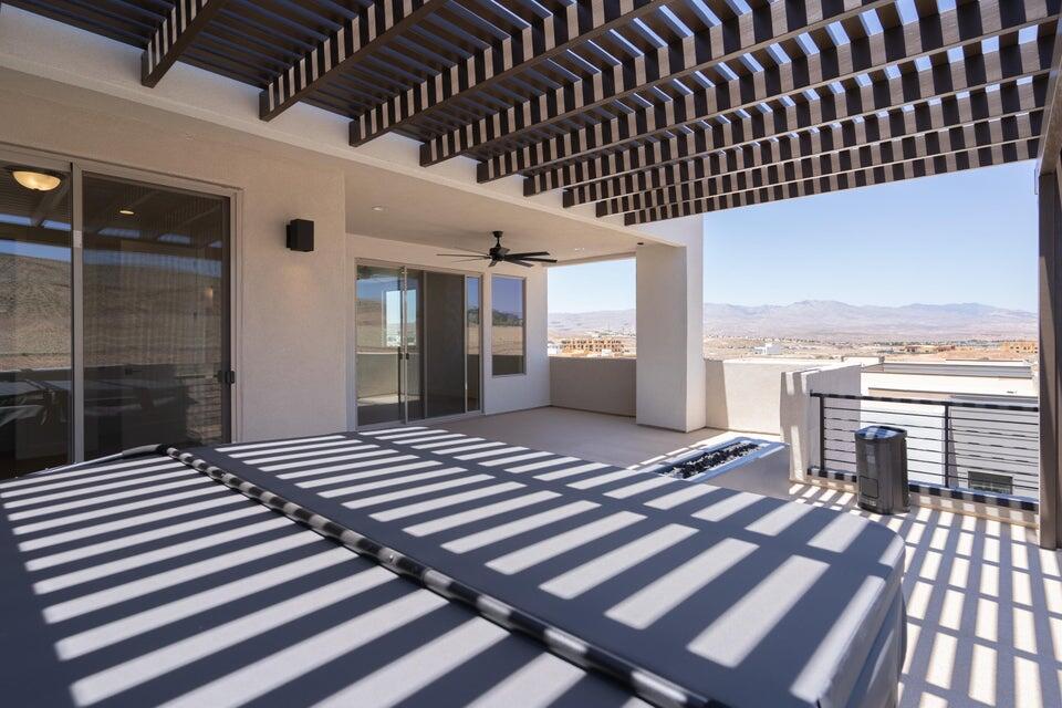 DESERT COLOR ATKINVILLE TOWNHOMES - Residential