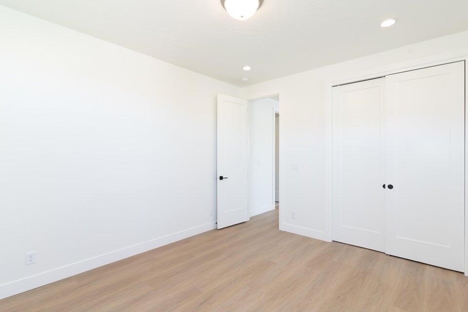 DESERT COLOR ATKINVILLE TOWNHOMES - Residential