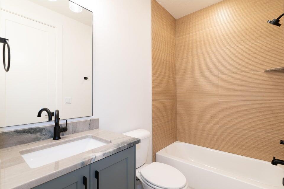 DESERT COLOR ATKINVILLE TOWNHOMES - Residential