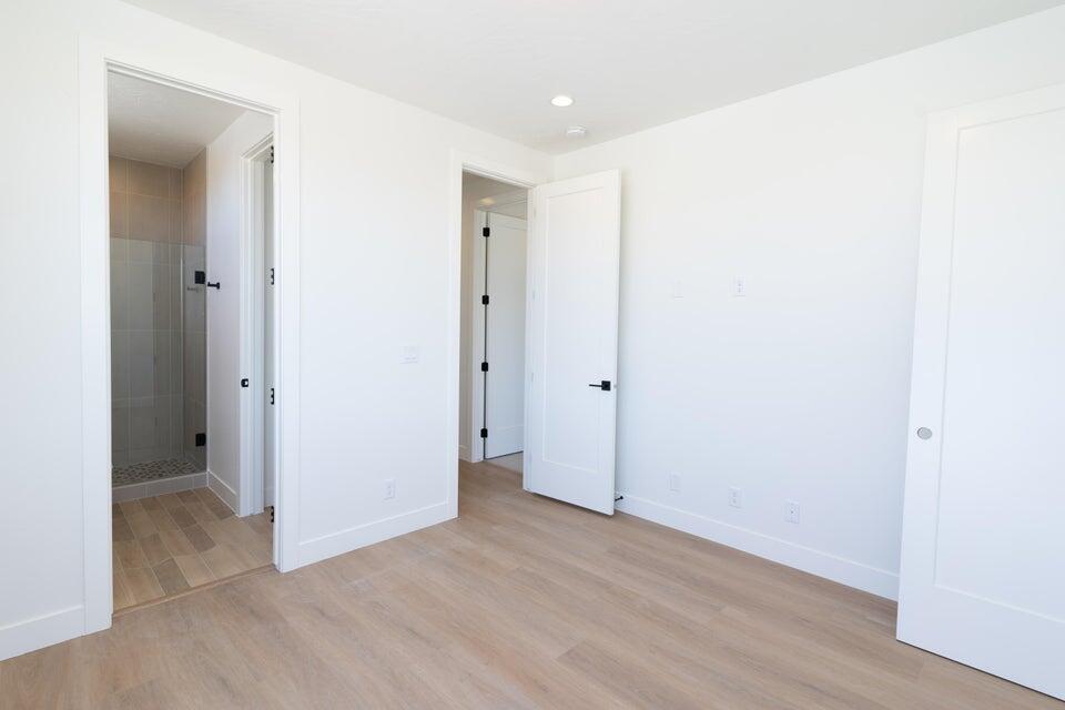 DESERT COLOR ATKINVILLE TOWNHOMES - Residential