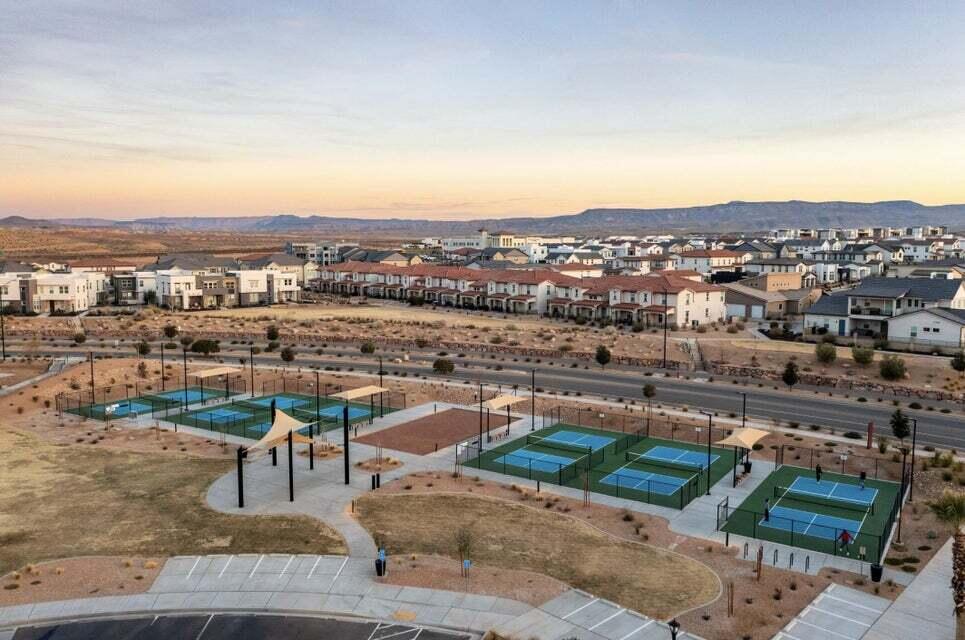 DESERT COLOR ATKINVILLE TOWNHOMES - Residential
