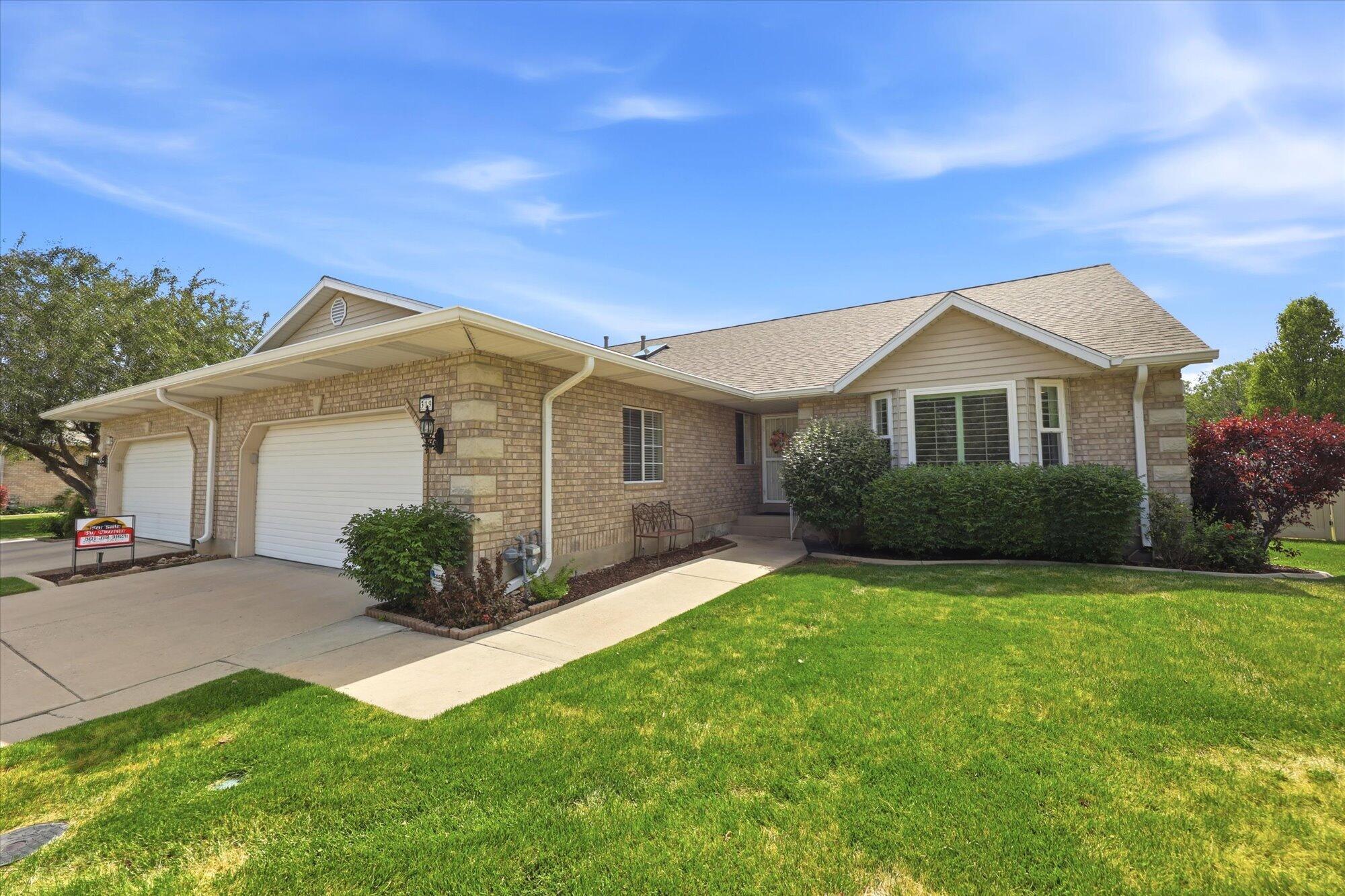 CORNERSTONE - Residential