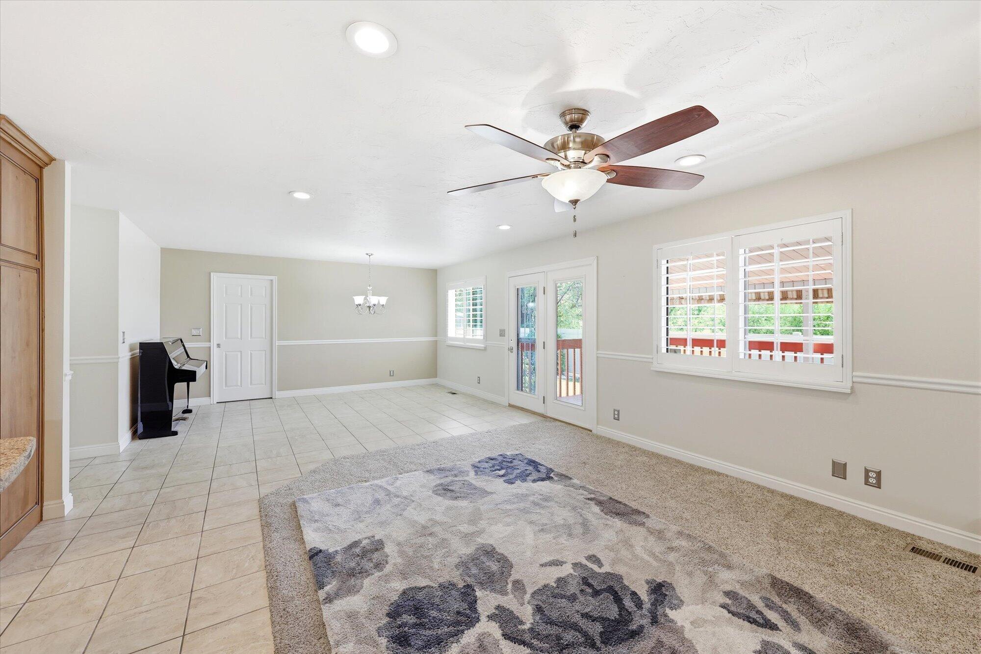 CORNERSTONE - Residential