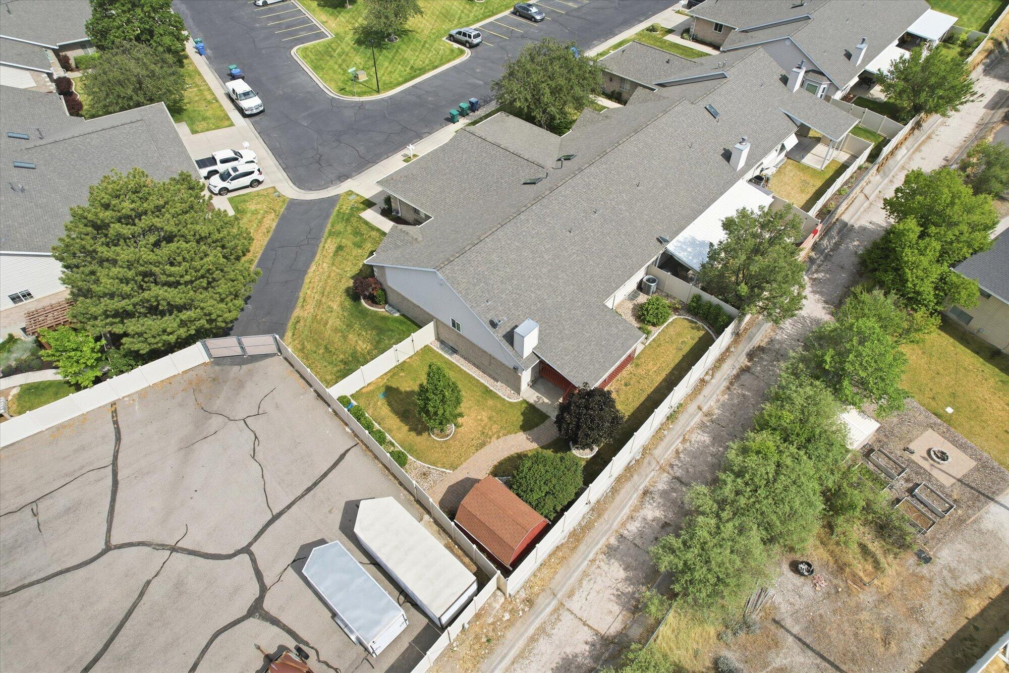 CORNERSTONE - Residential