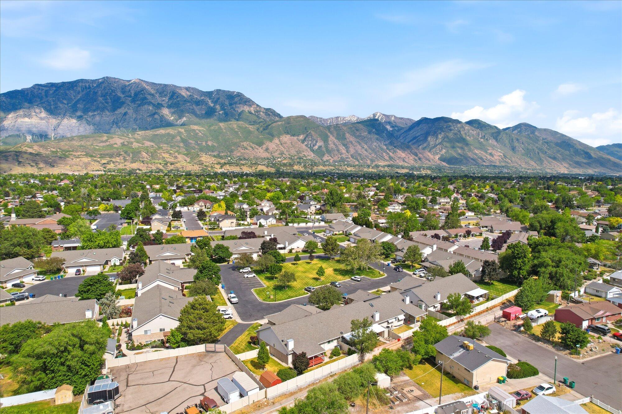 CORNERSTONE - Residential