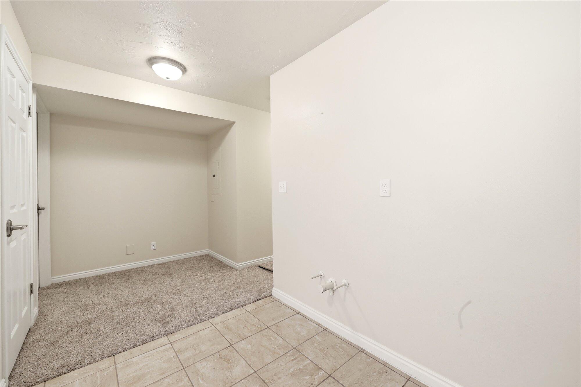 CORNERSTONE - Residential