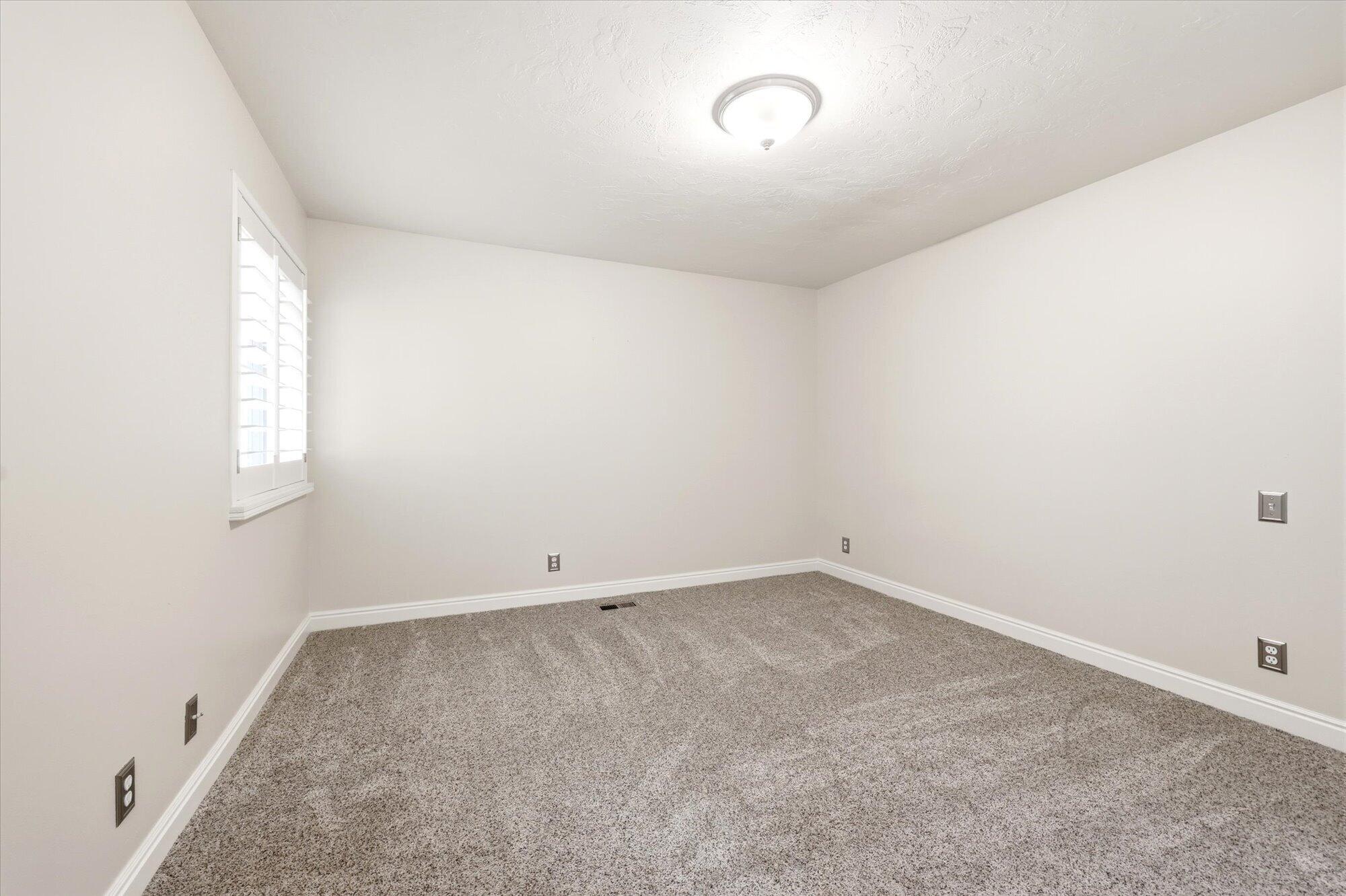 CORNERSTONE - Residential