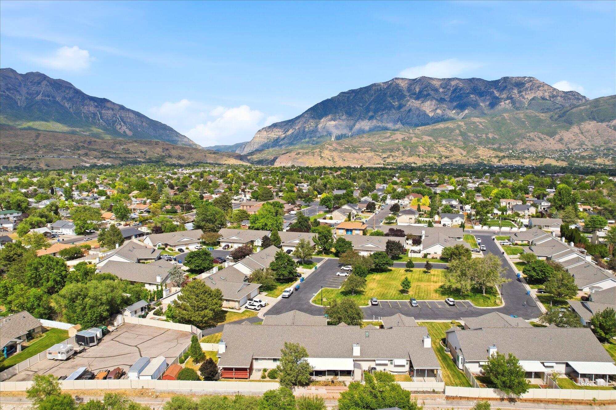 CORNERSTONE - Residential