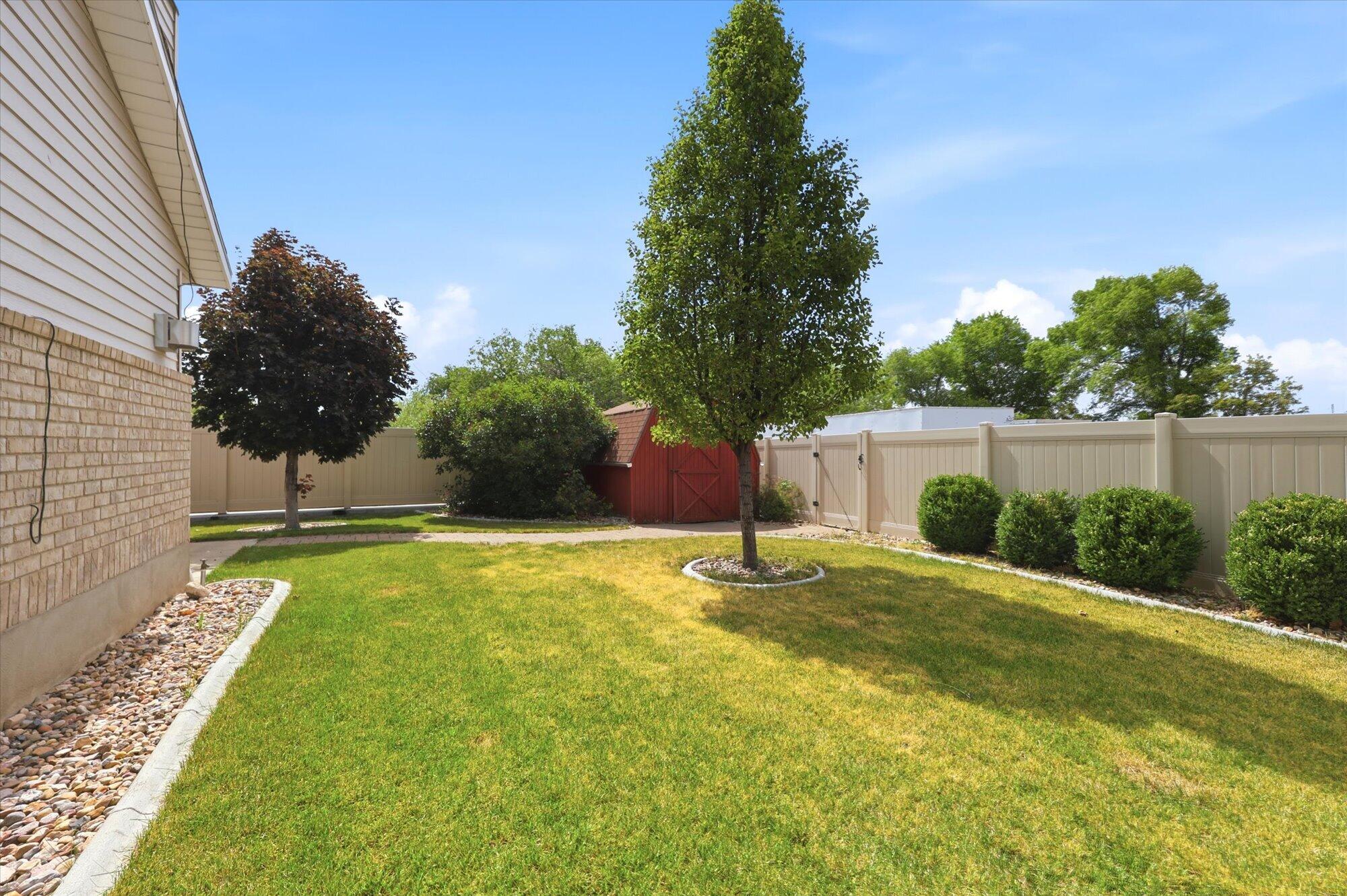 CORNERSTONE - Residential