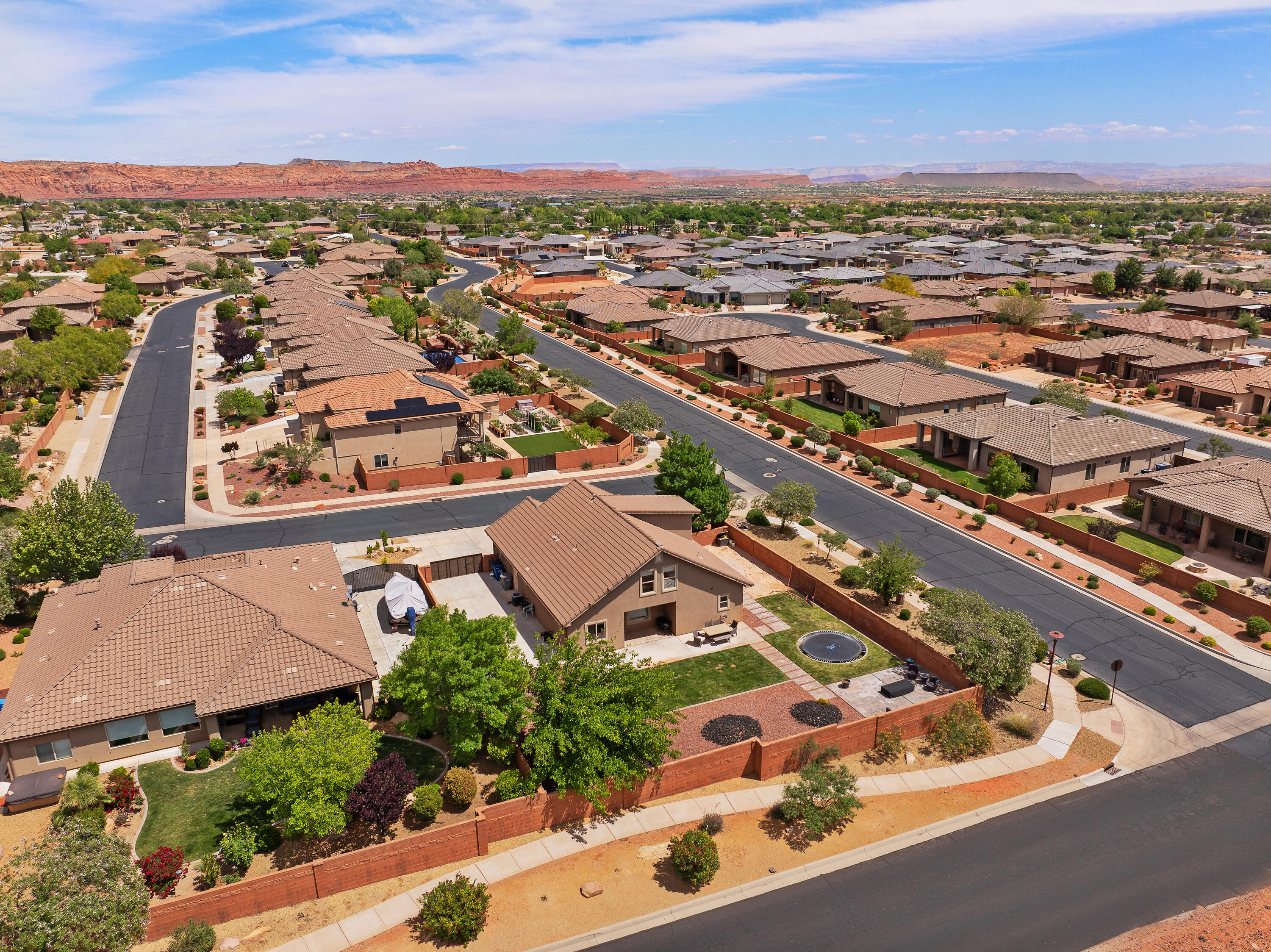 QUAIL COVE - Residential