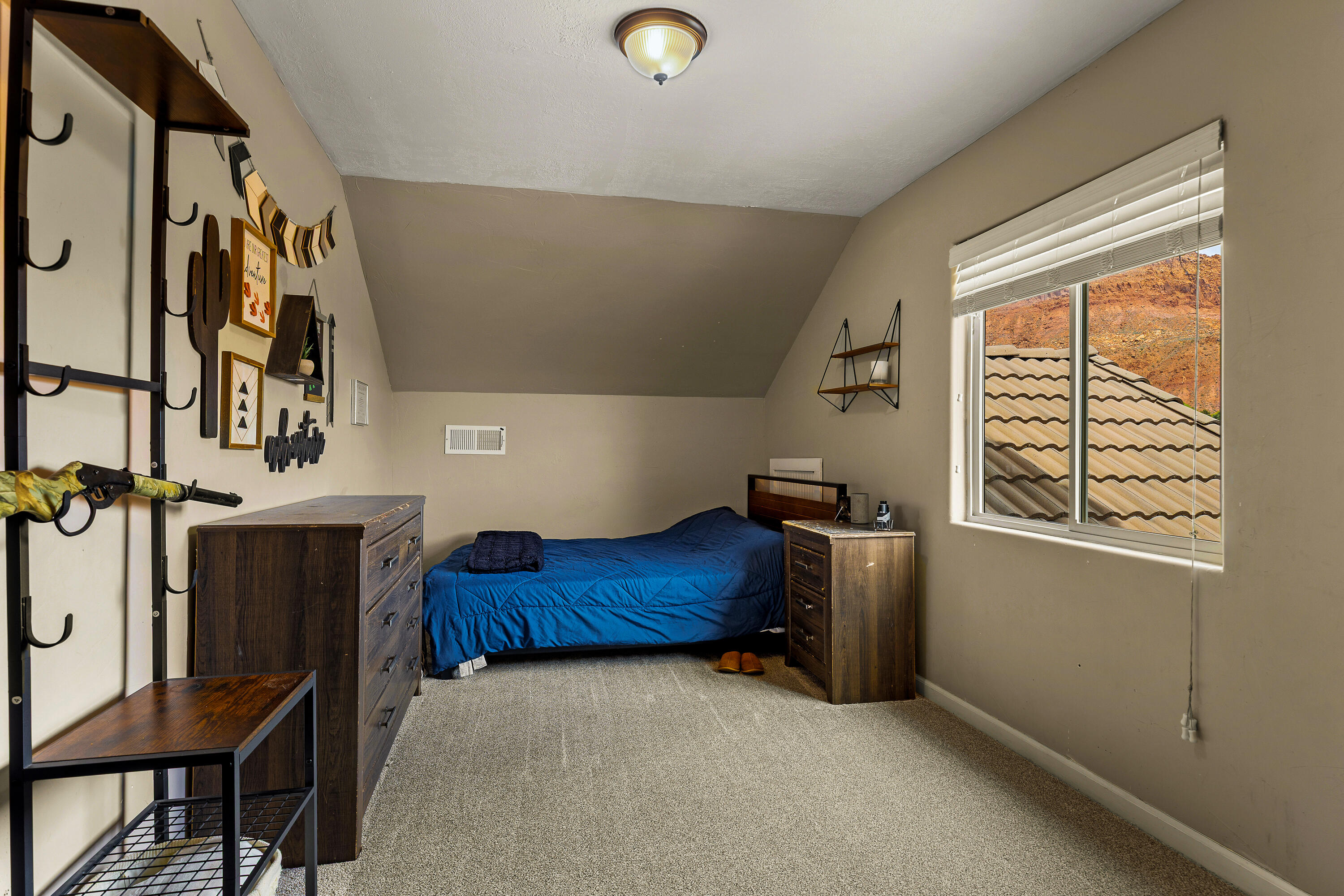 QUAIL COVE - Residential