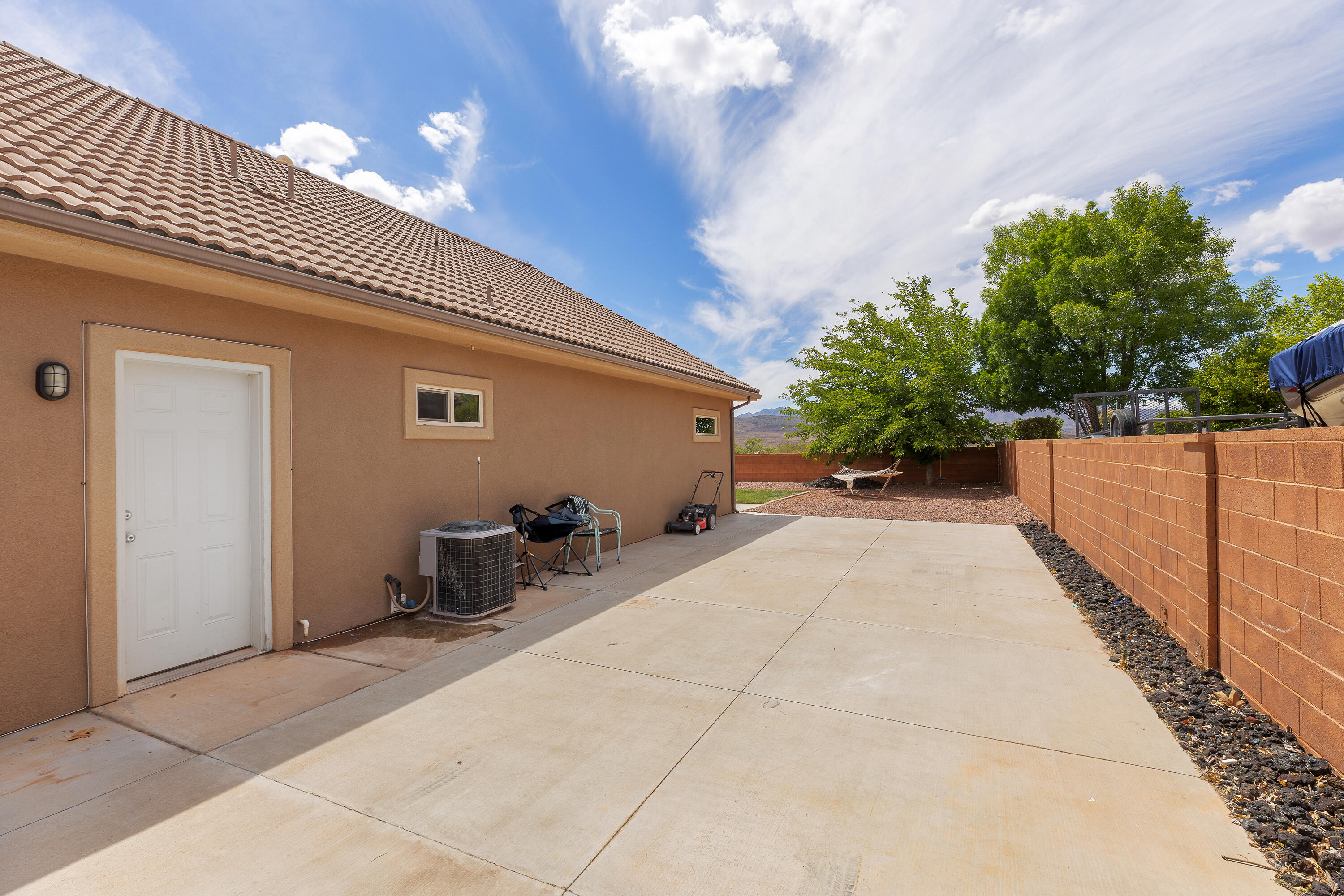 QUAIL COVE - Residential