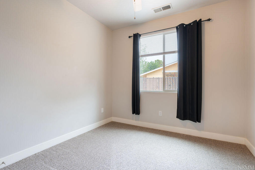 BLOOMINGTON HILLS - Residential