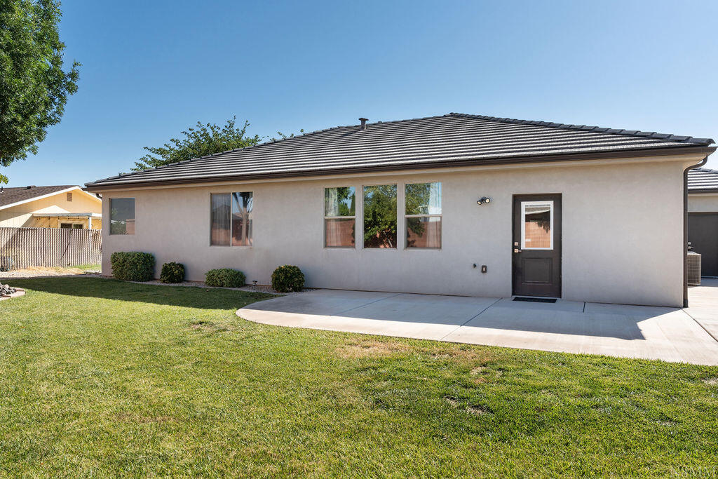 BLOOMINGTON HILLS - Residential