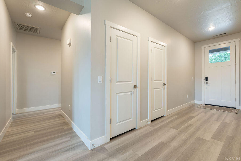 BLOOMINGTON HILLS - Residential