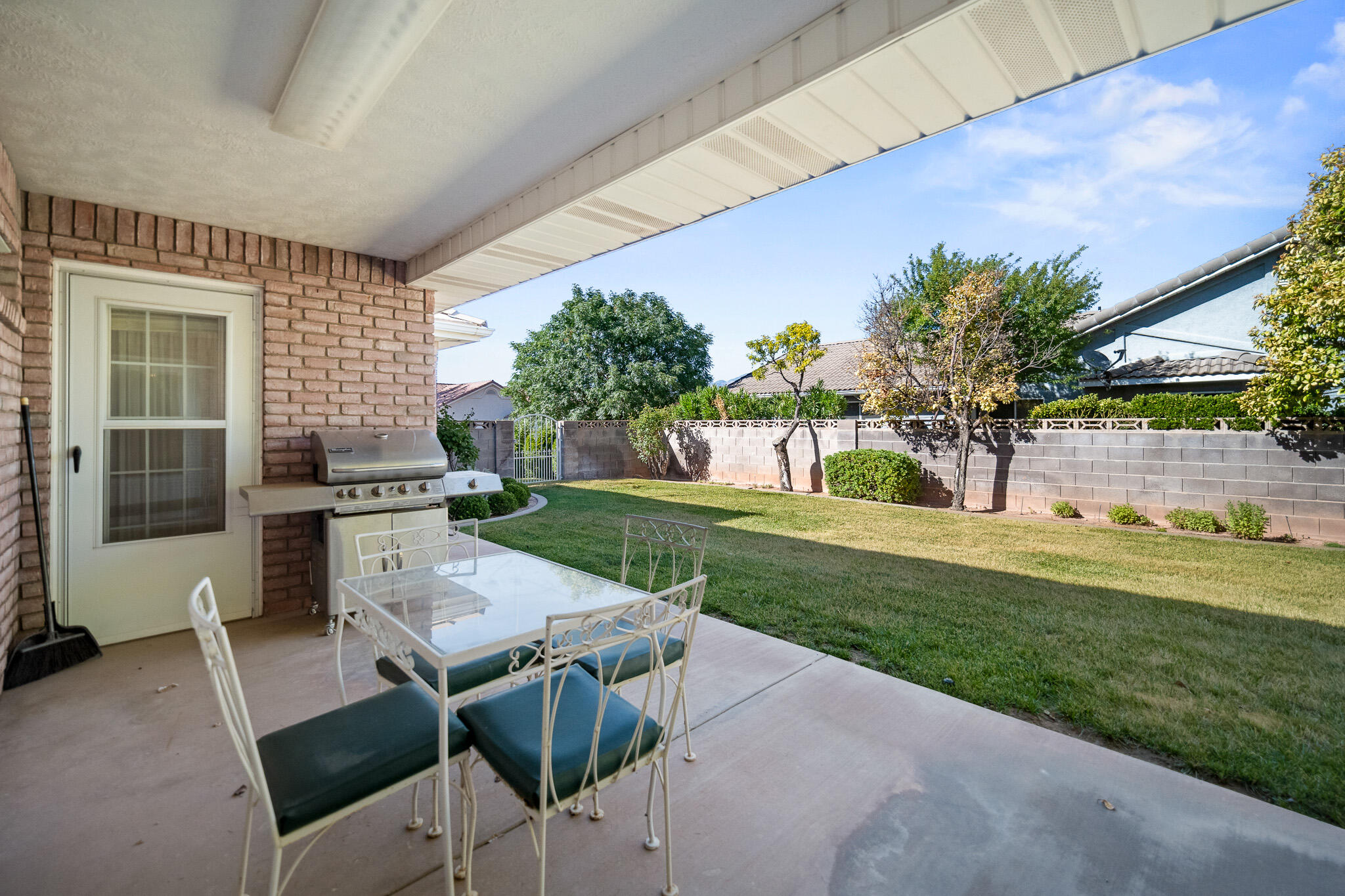 SUNSET PLATEAU - Residential