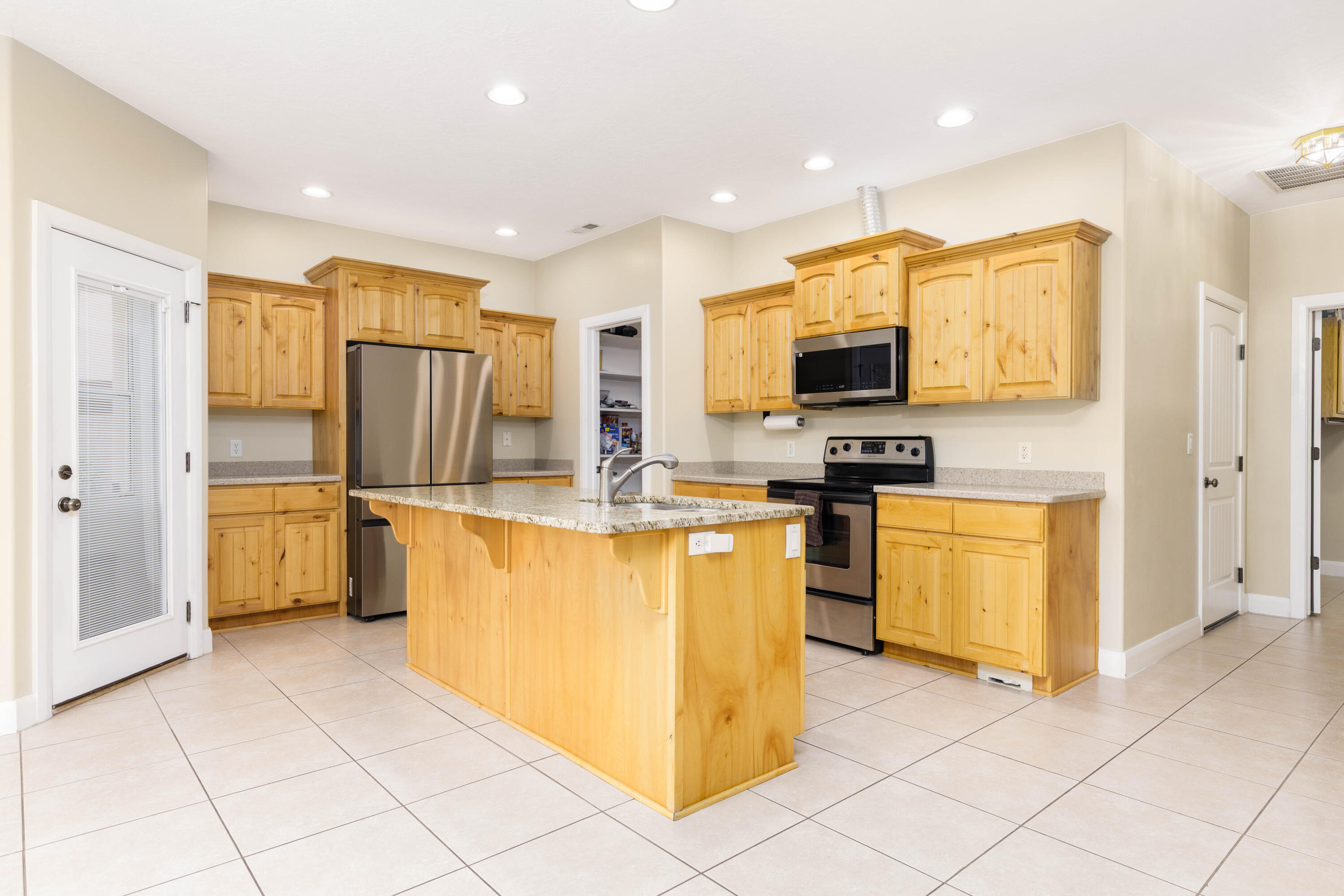 COBBLESTONE FIELDS (H) - Residential