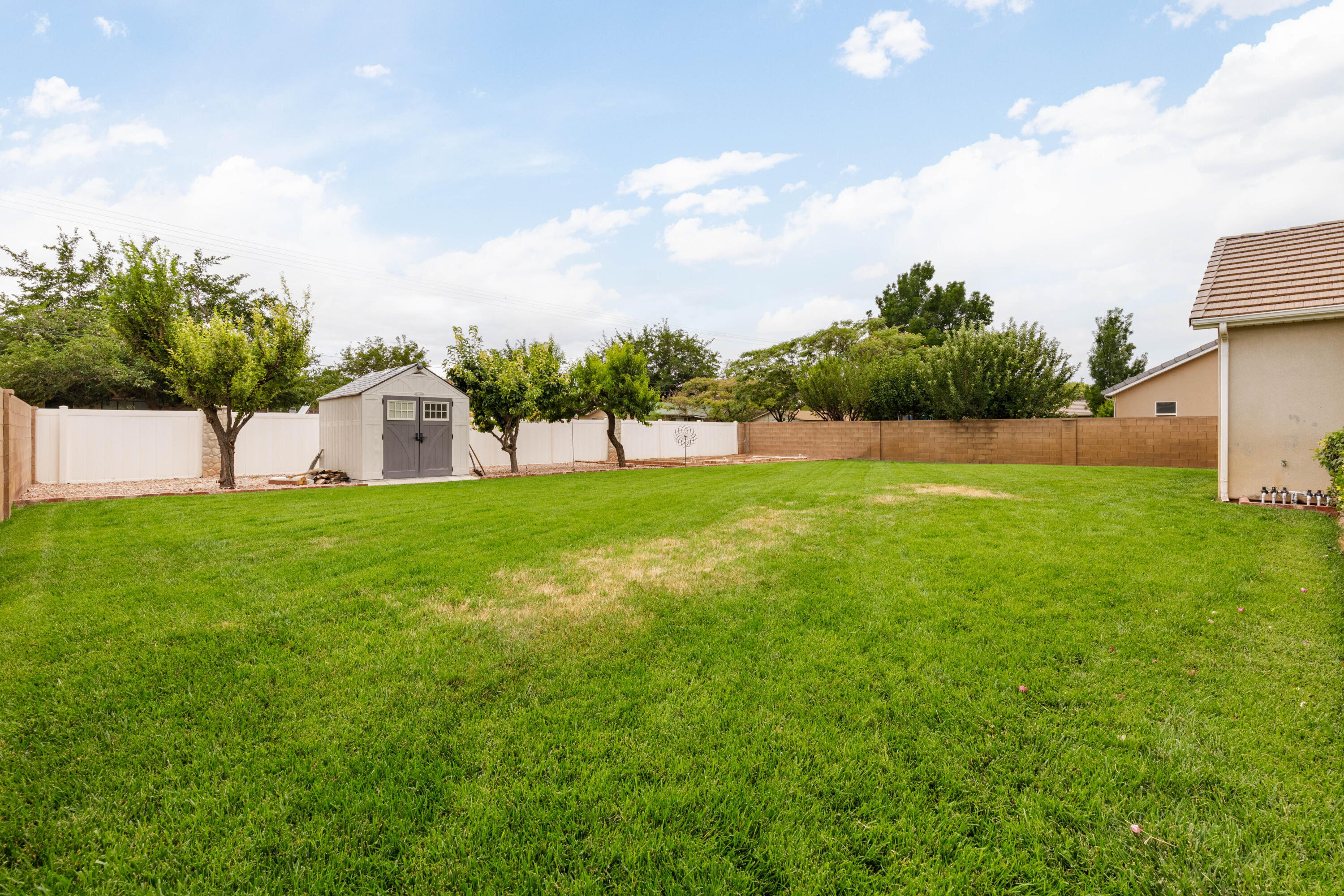 COBBLESTONE FIELDS (H) - Residential