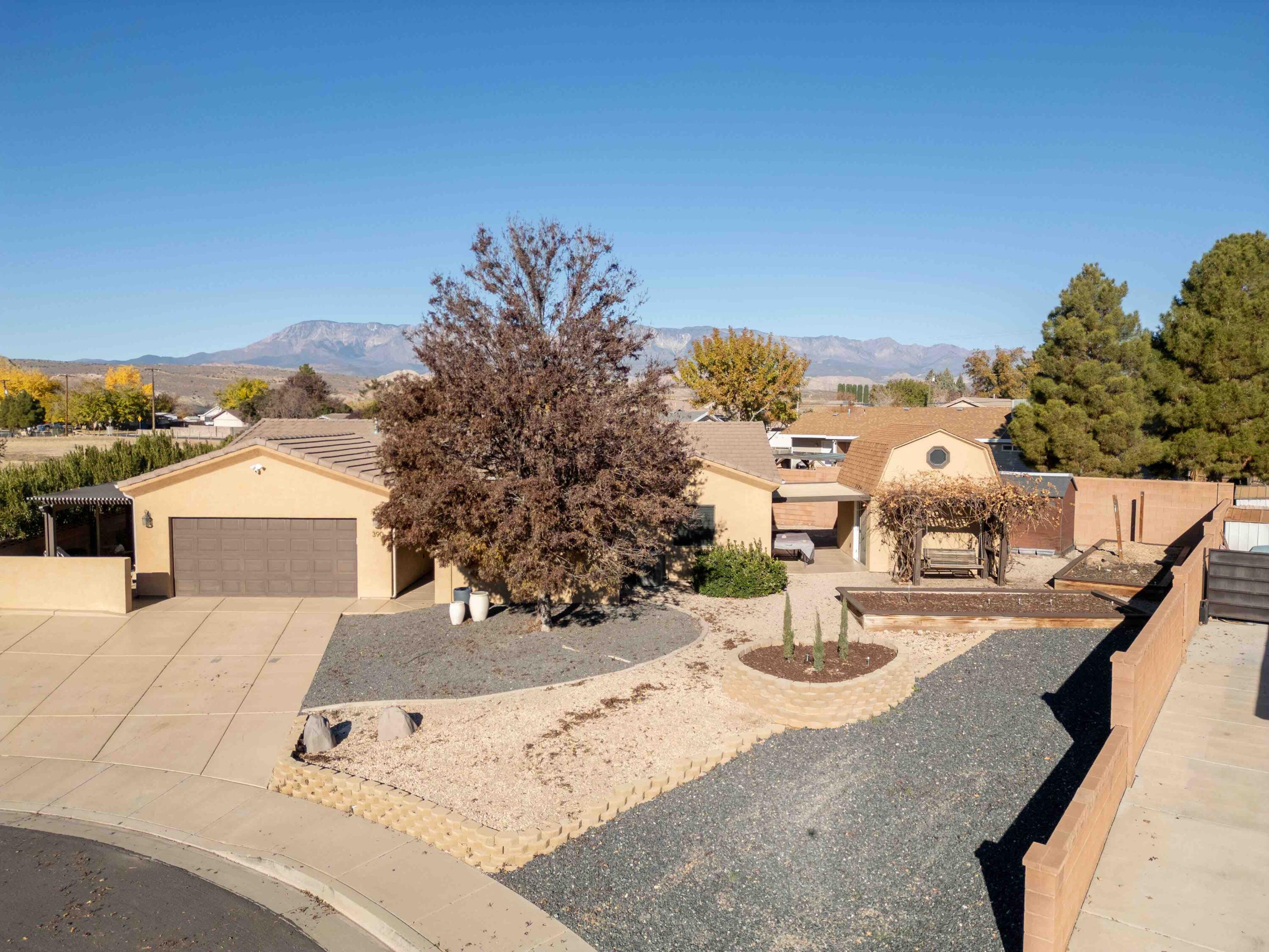 ORCHARD SPRINGS - Residential