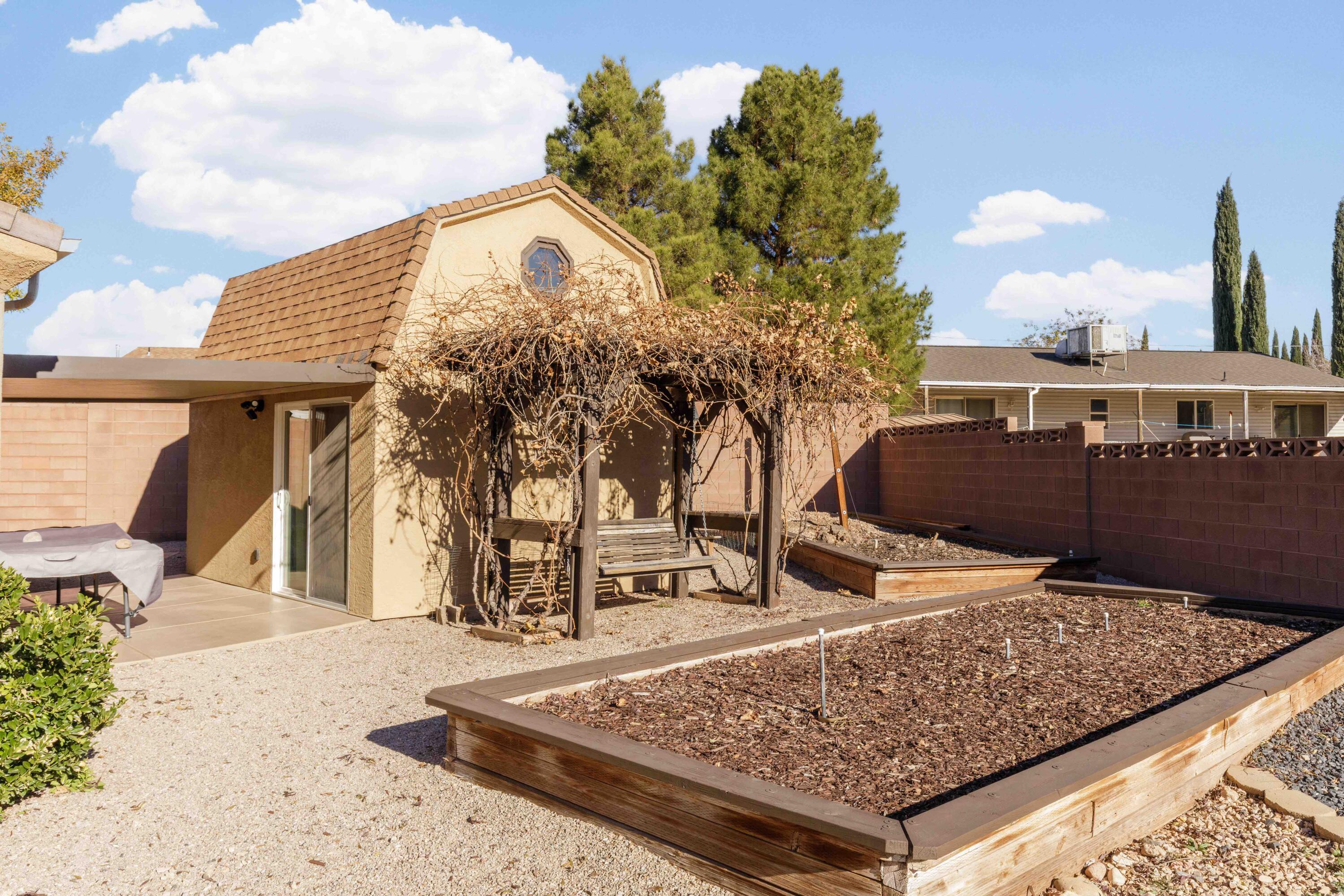 ORCHARD SPRINGS - Residential