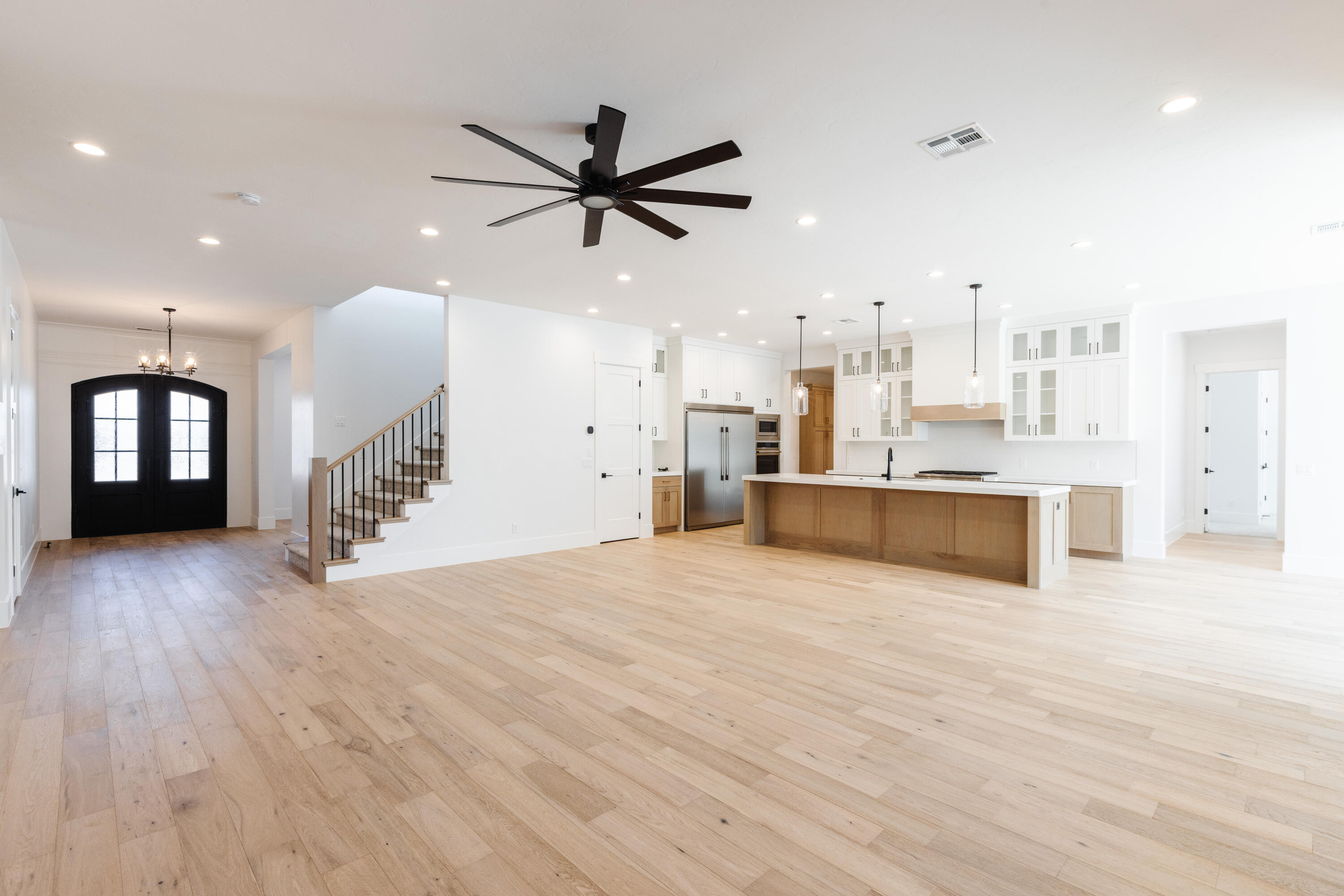 TONAQUINT COVE - Residential