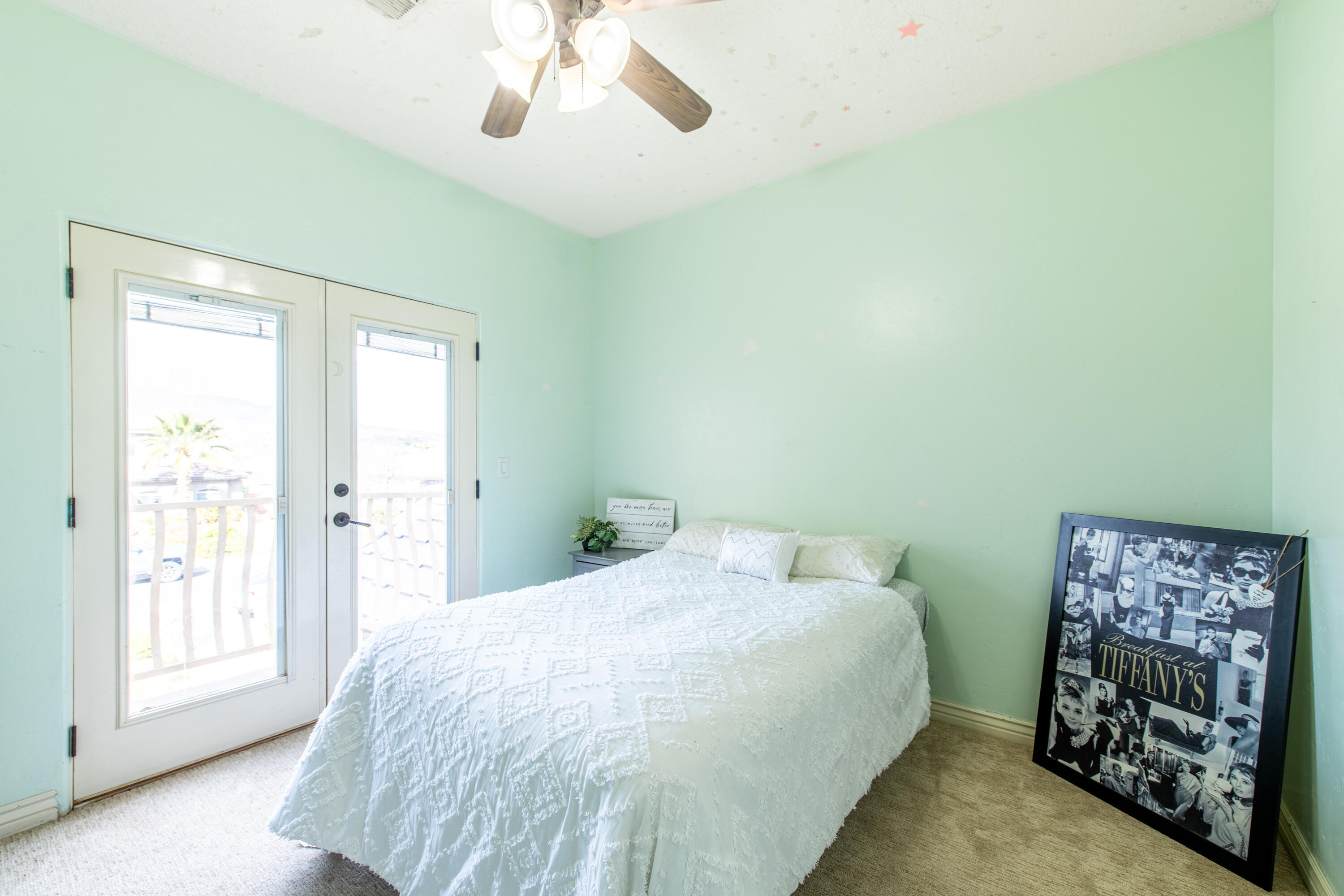RIVER WILLOW - Residential