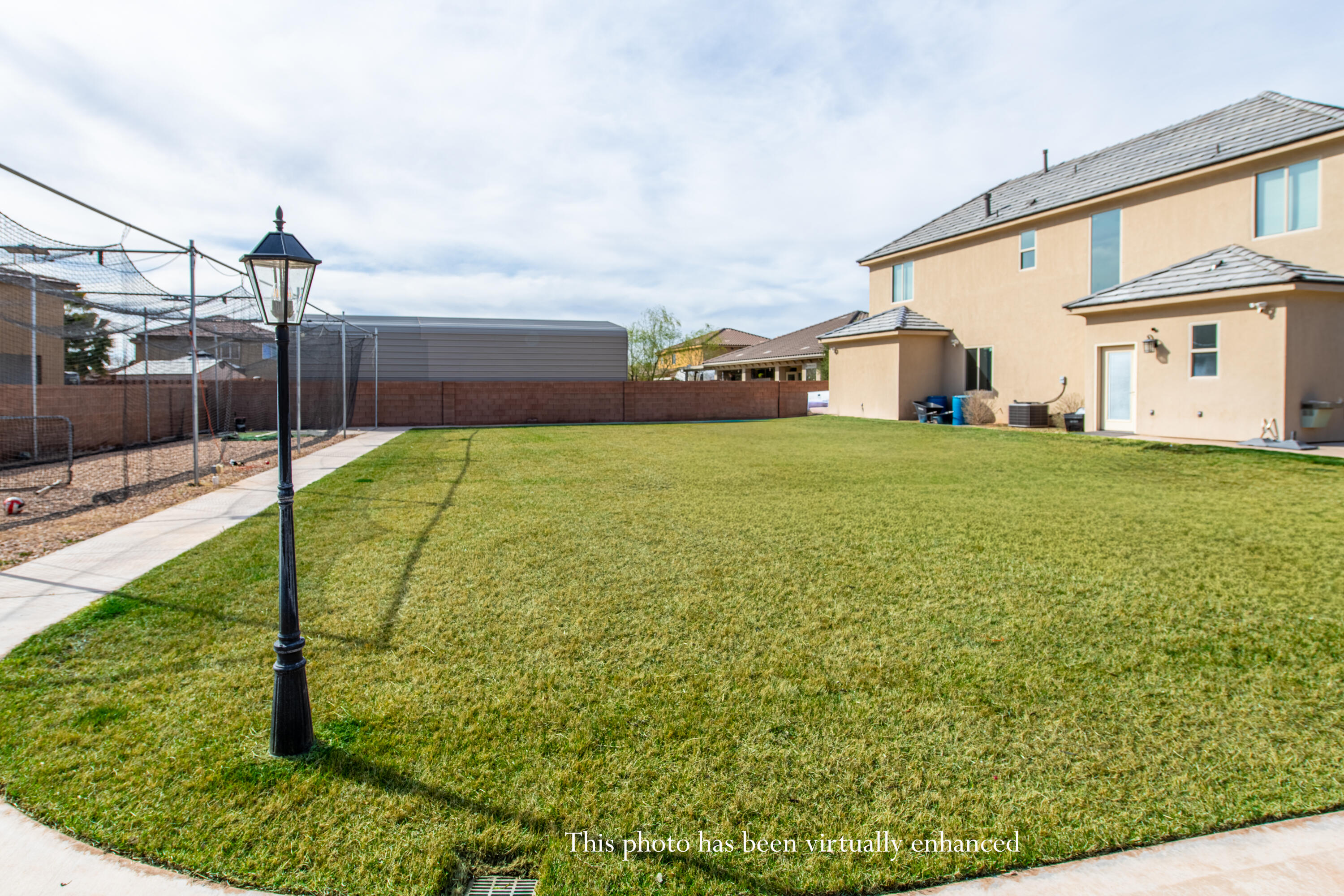 RIVER WILLOW - Residential