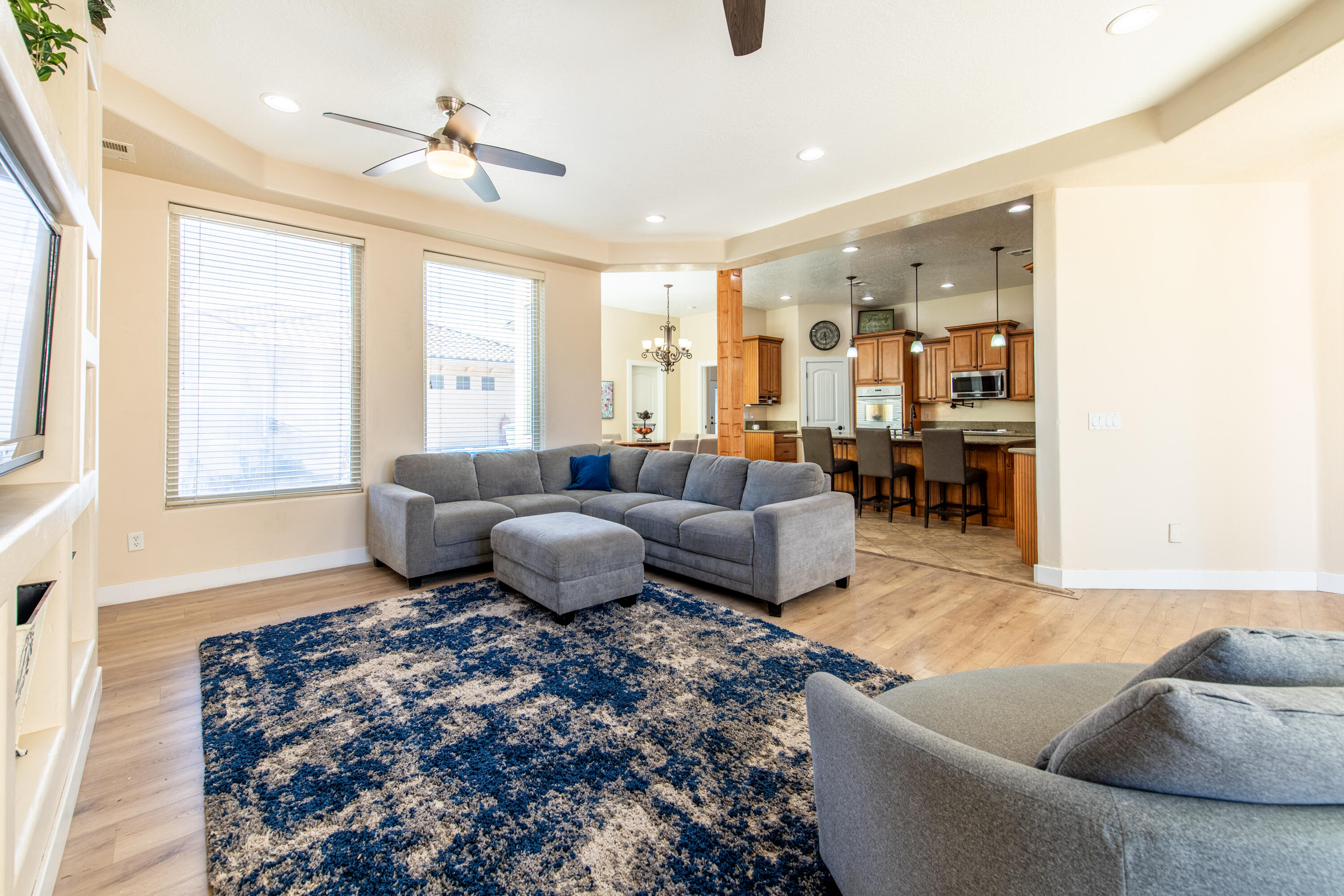 RIVER WILLOW - Residential