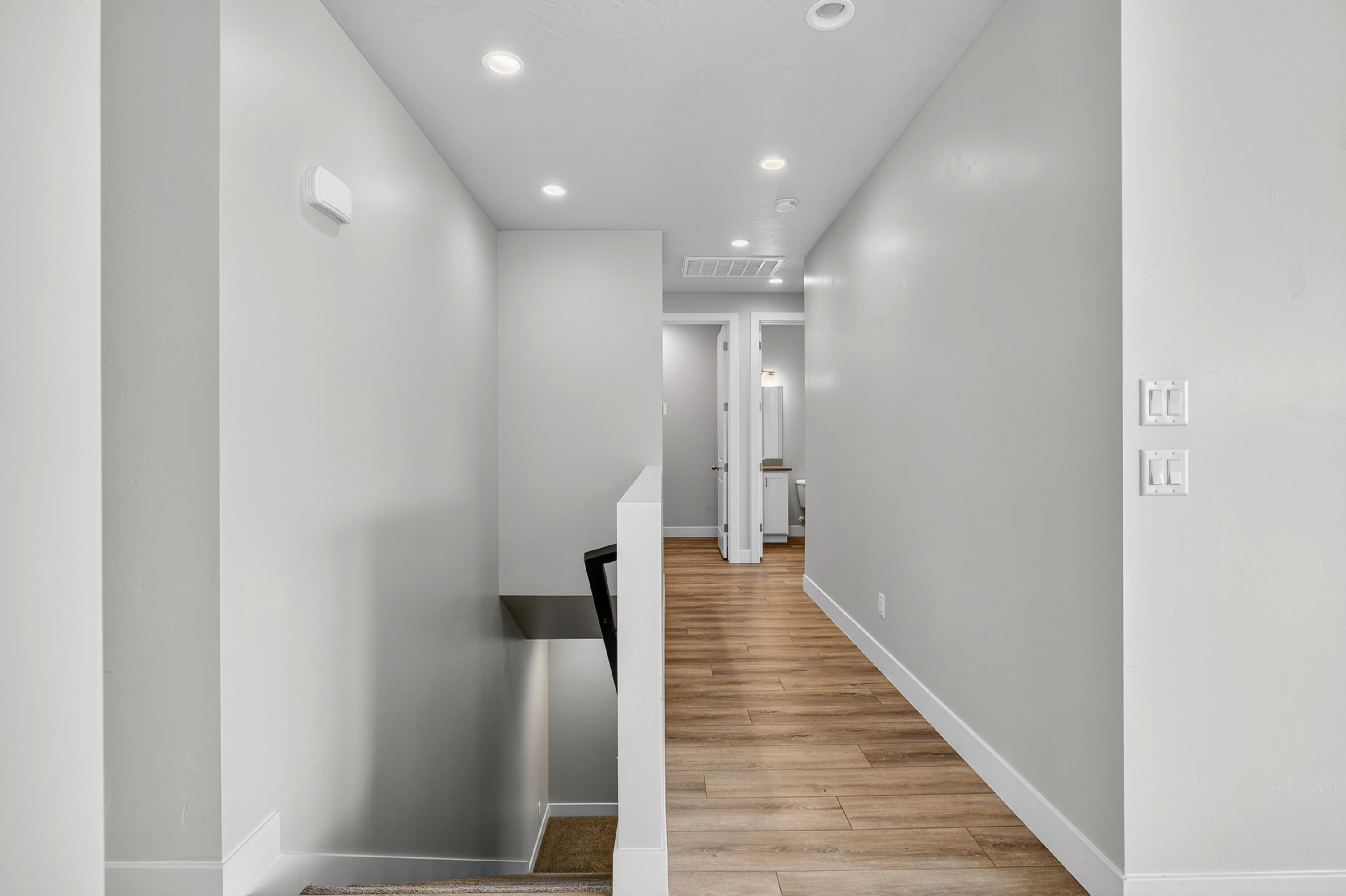 HURRICANE VIEWS - Residential
