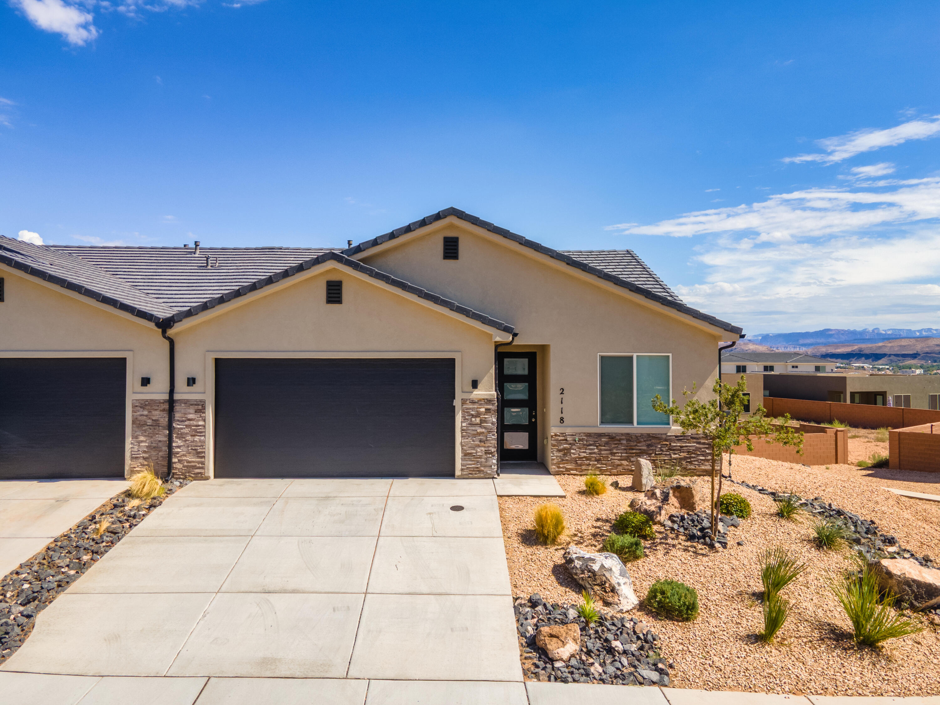 HURRICANE VIEWS - Residential