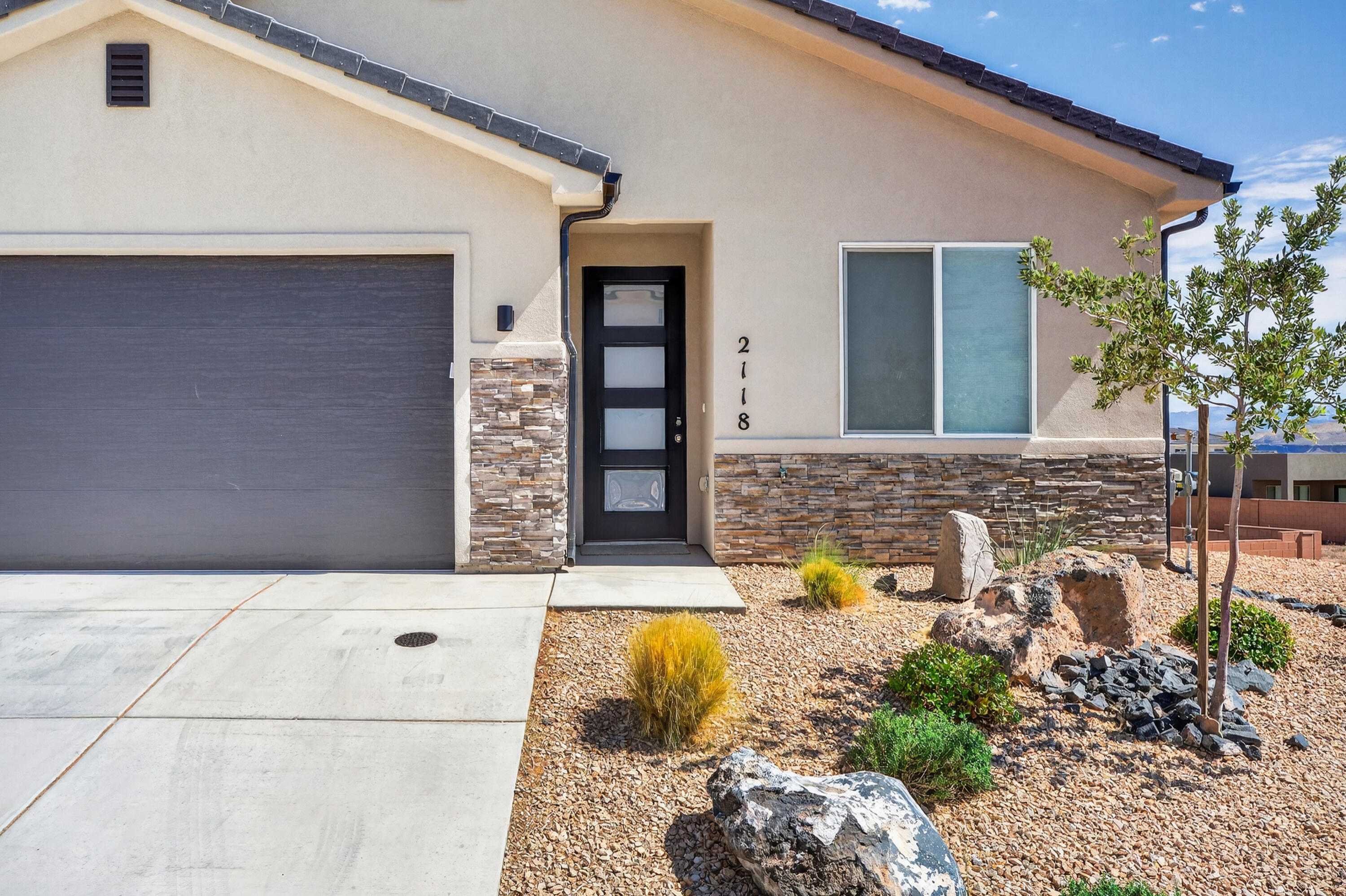 HURRICANE VIEWS - Residential
