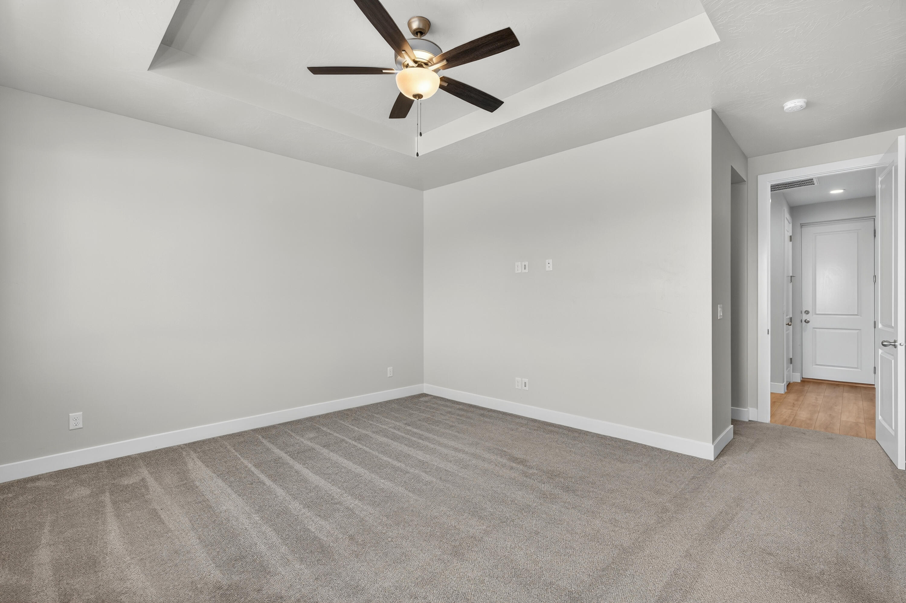 HURRICANE VIEWS - Residential