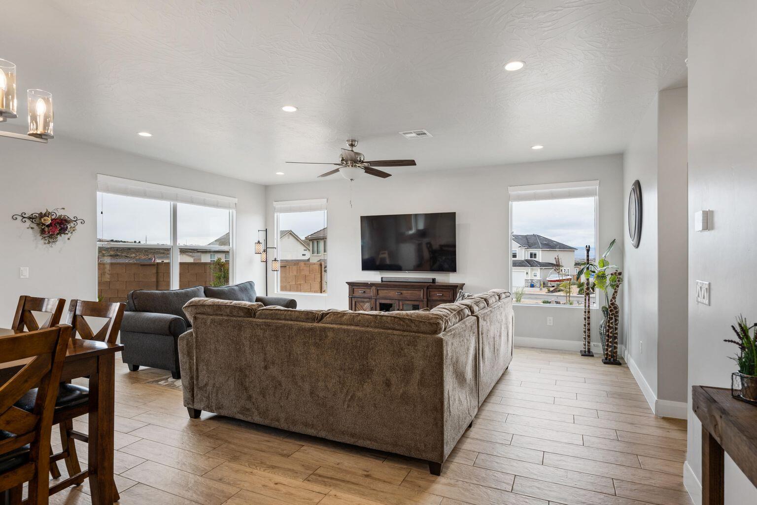 PASEOS AT SIENNA HILLS - Residential