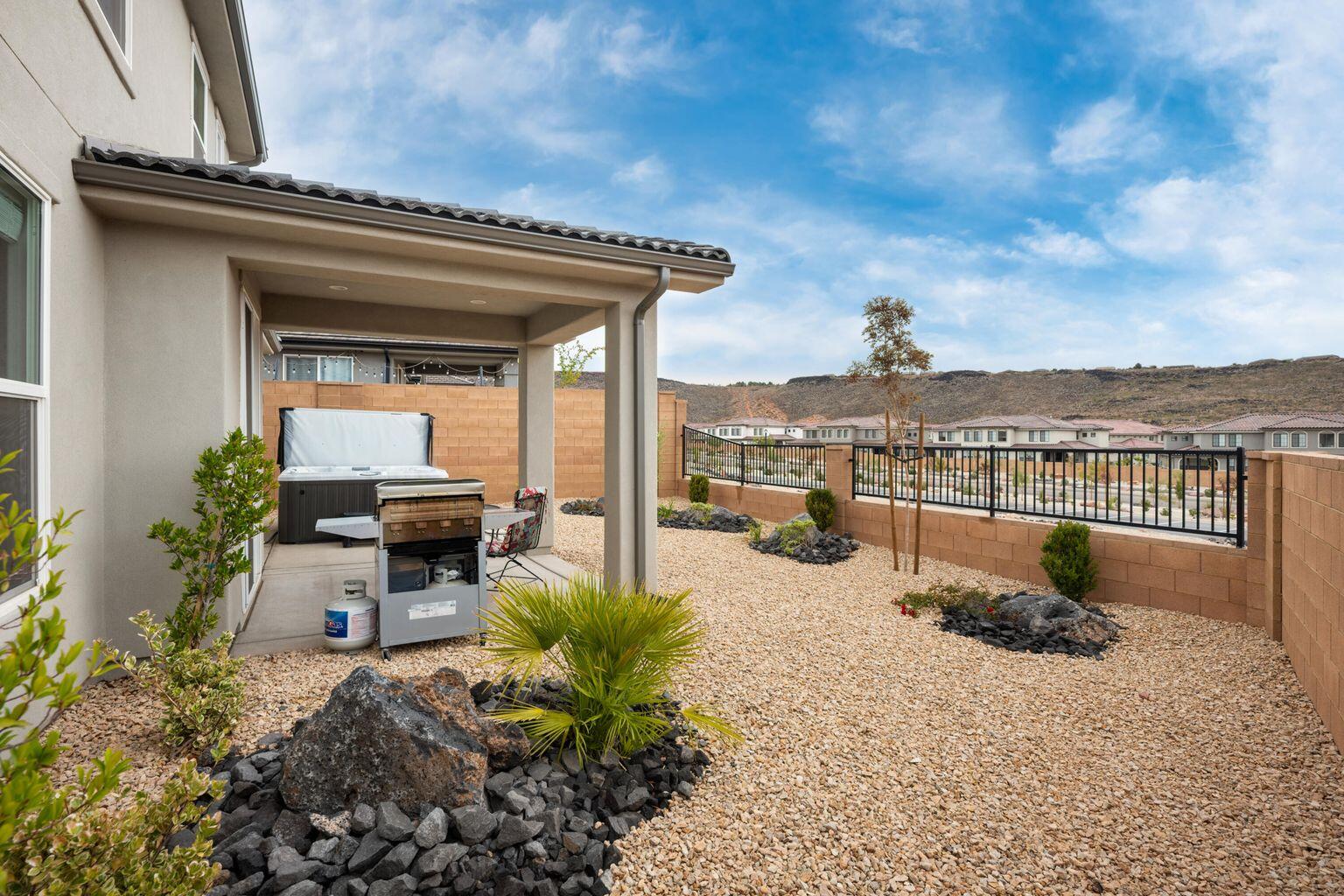 PASEOS AT SIENNA HILLS - Residential