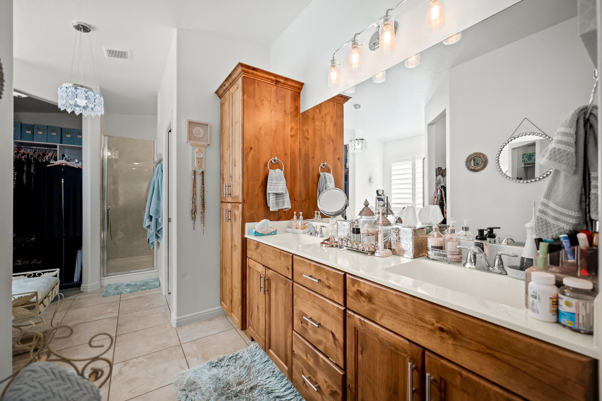DESERT ROSE - Residential