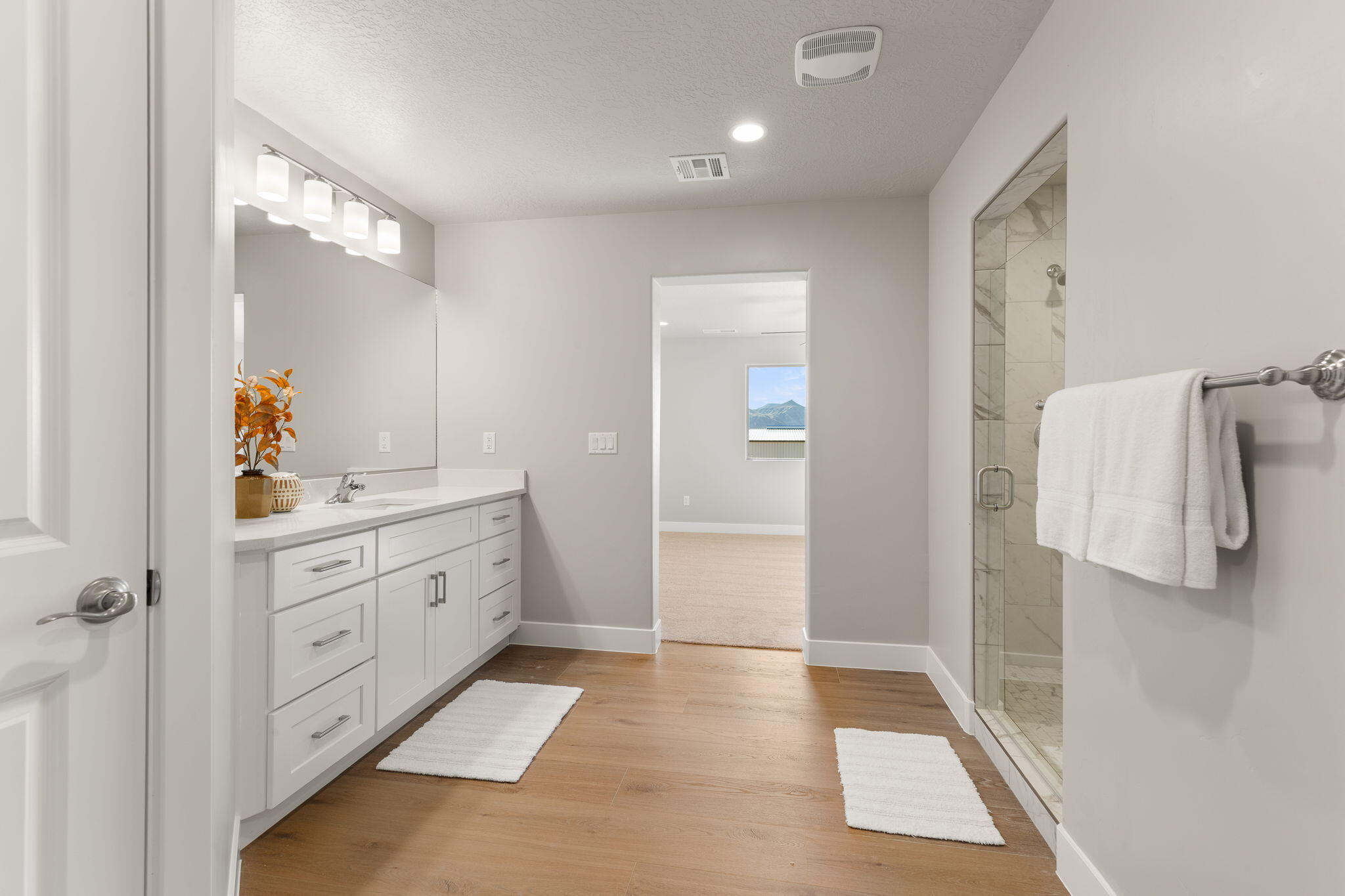 HURRICANE HEIGHTS TOWNHOMES - Residential