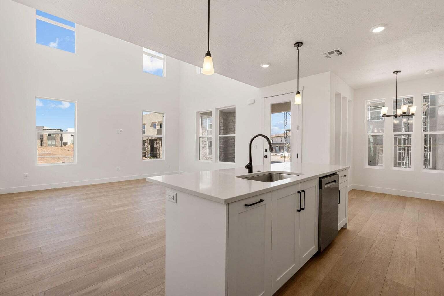 DESERT COLOR SAGE HAVEN - Residential