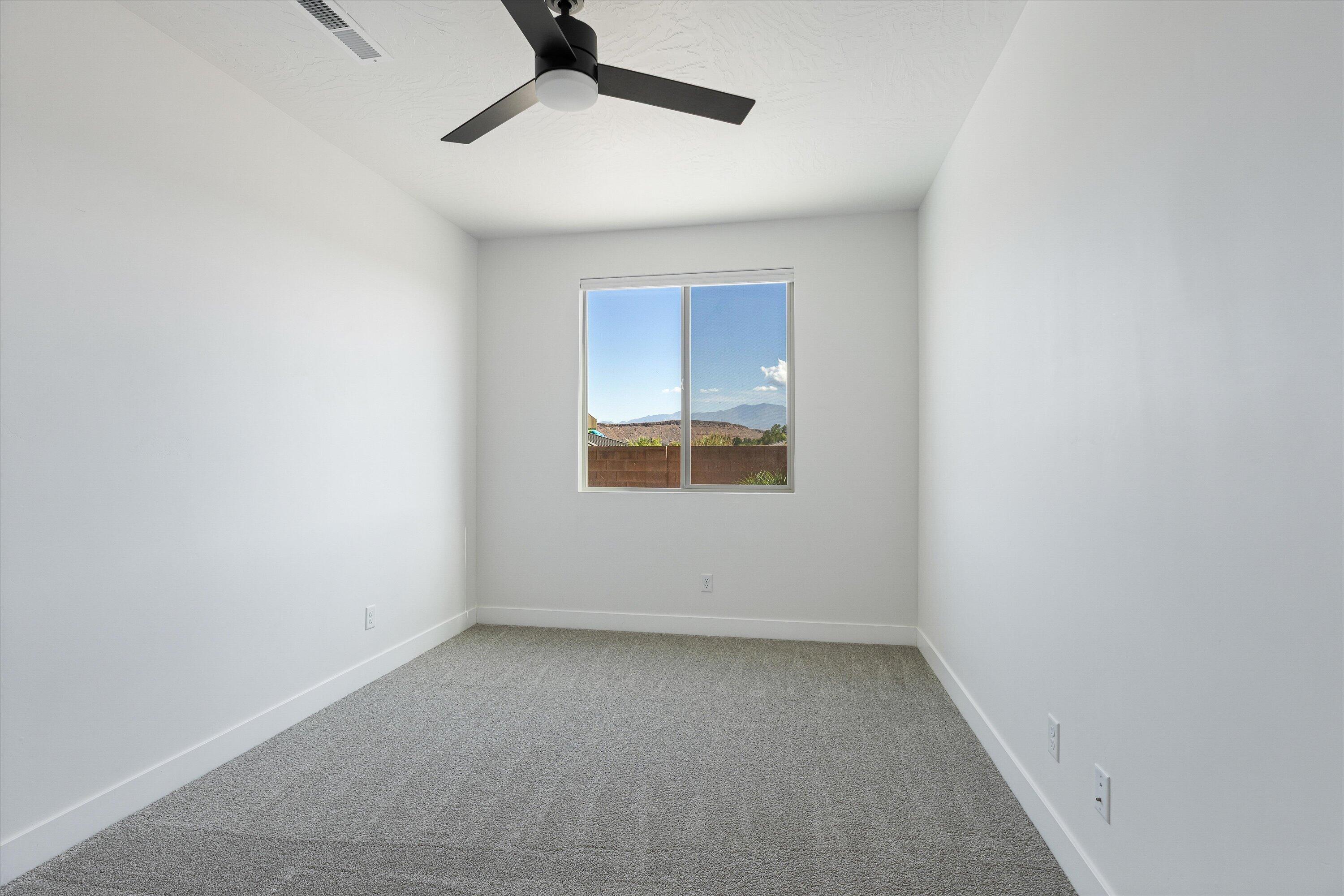 LAS COLINAS - Residential