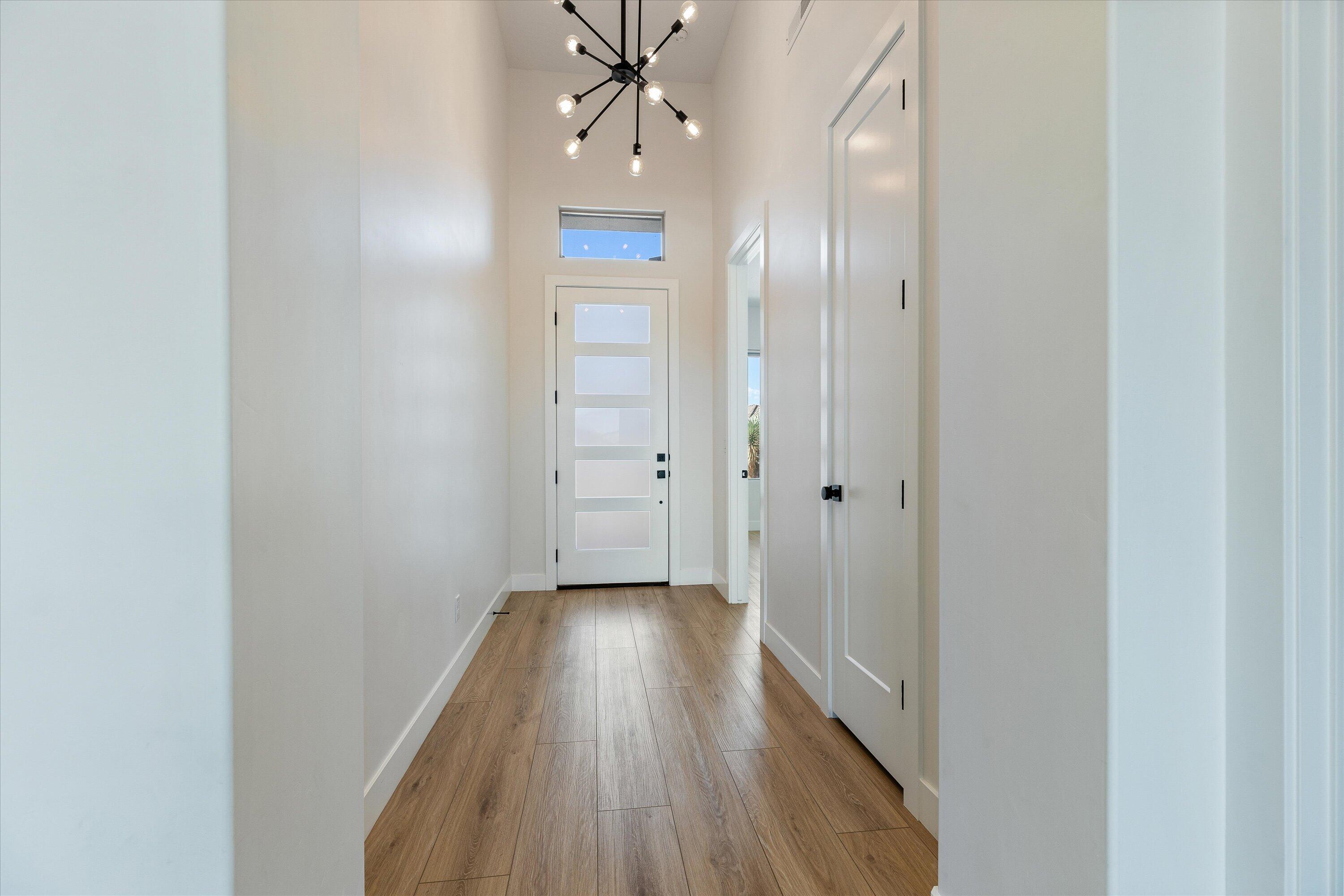 LAS COLINAS - Residential
