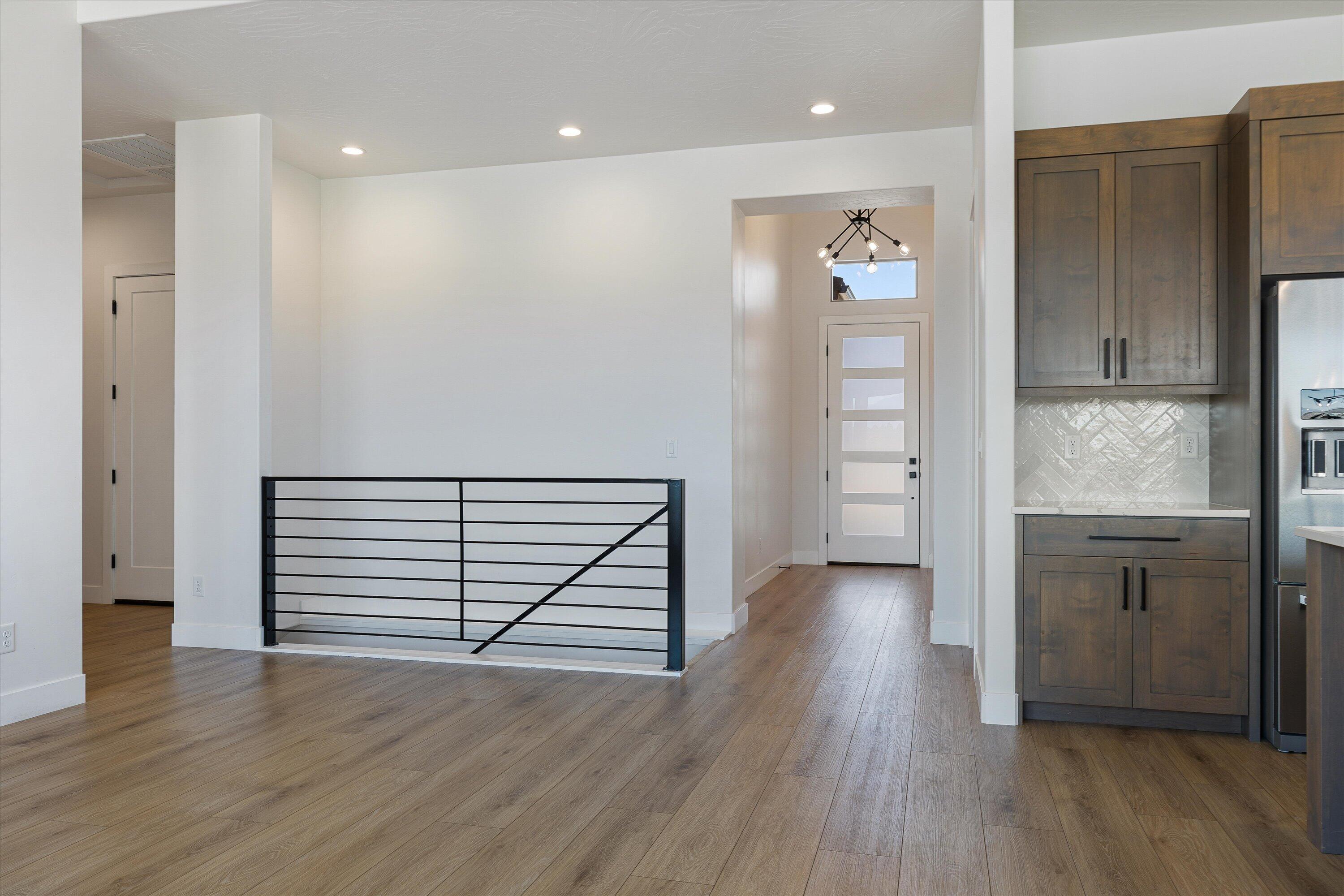 LAS COLINAS - Residential
