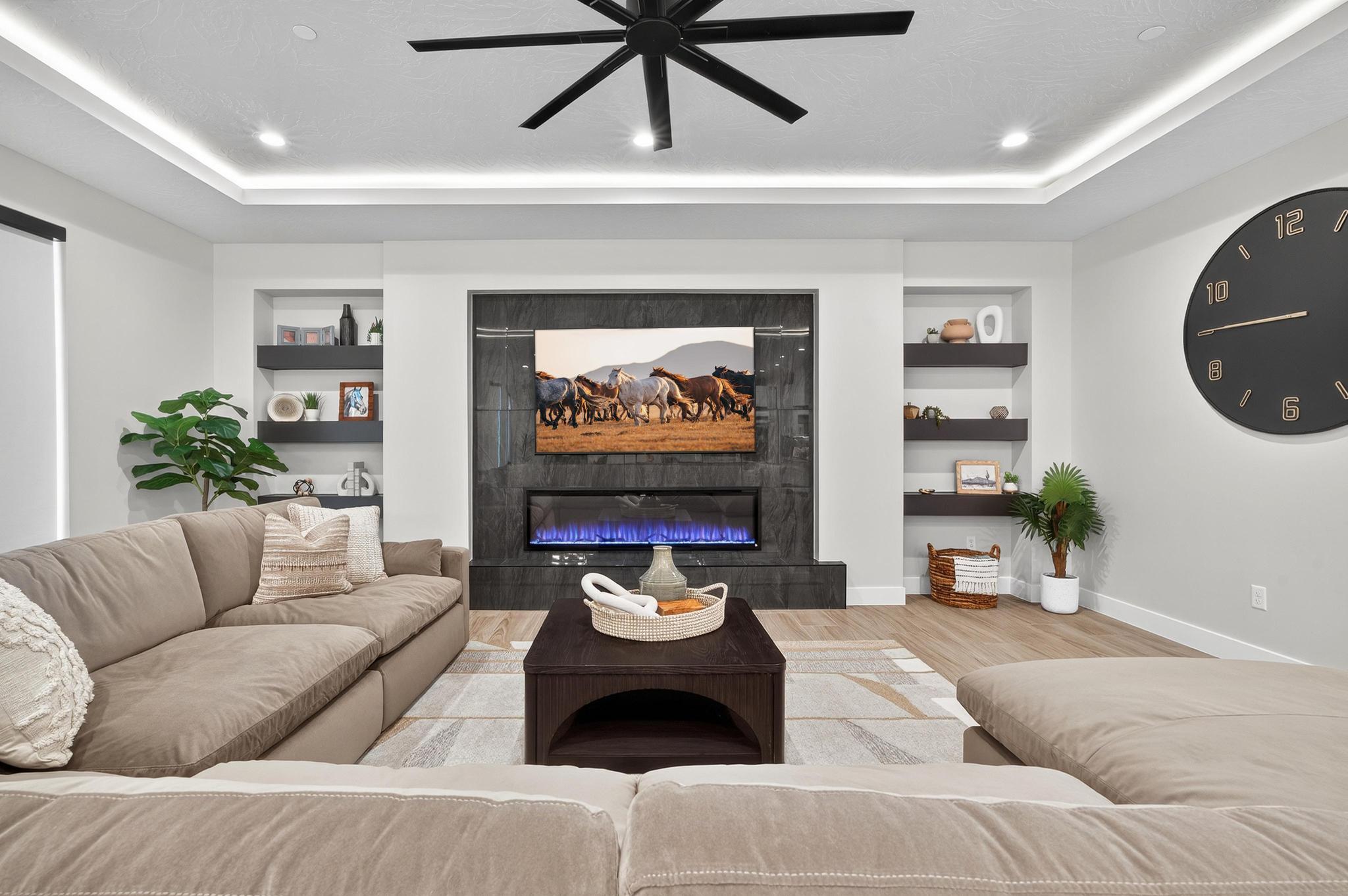 PECAN VALLEY RESORT - Residential